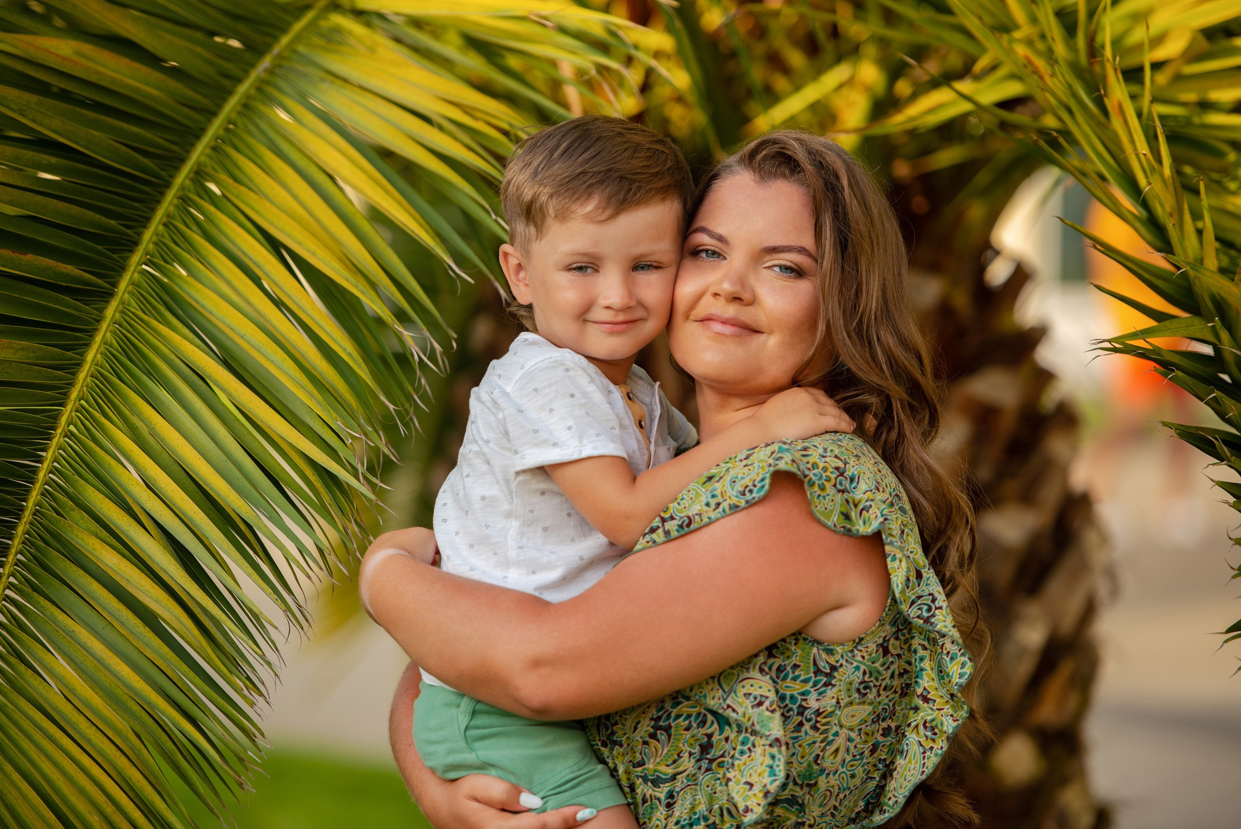 Семейная фотосессия в Сочи. Свадебный, семейный, фэшн фотограф, школьный фотограф в Сочи