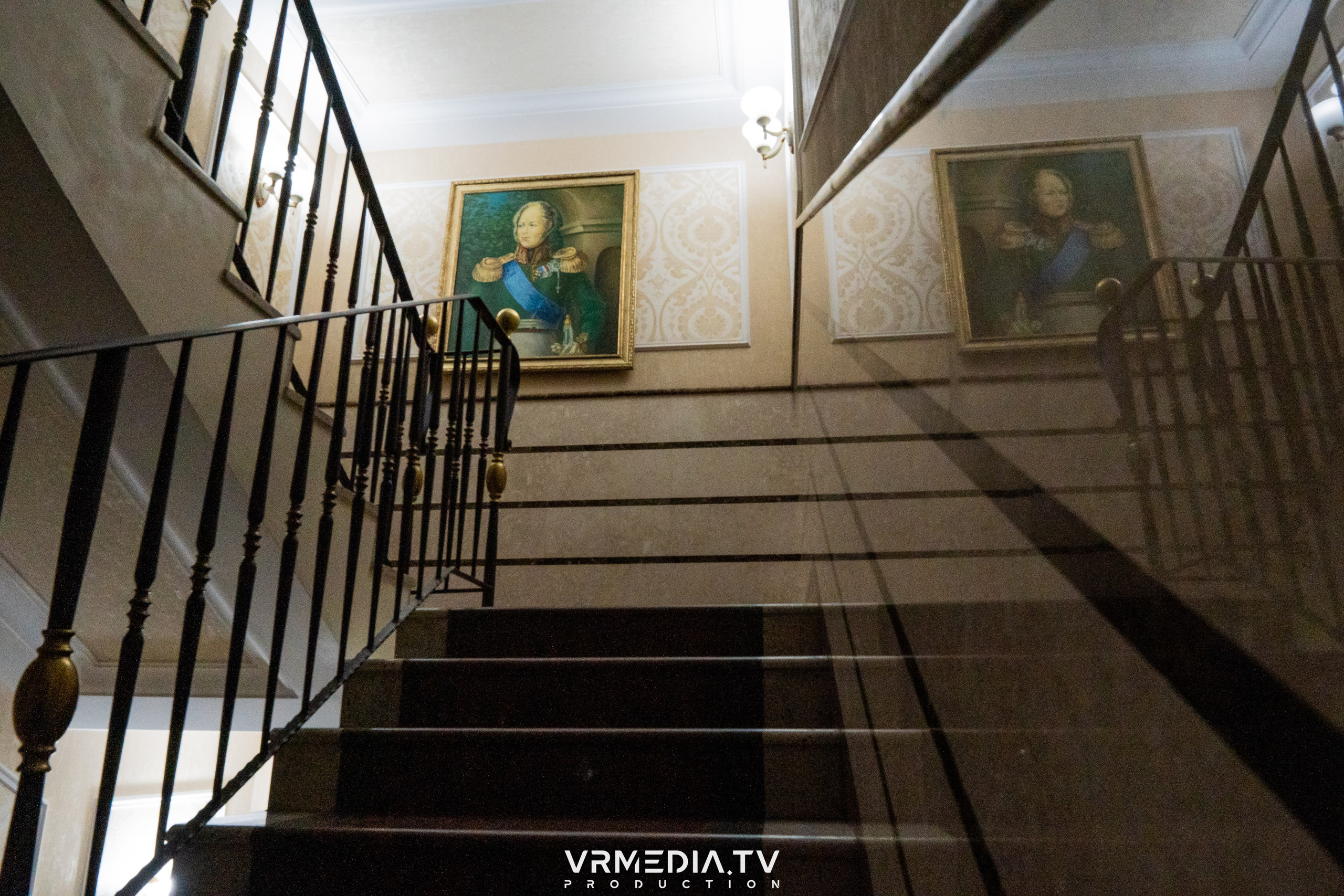 Hot point в ресторане «Империя»