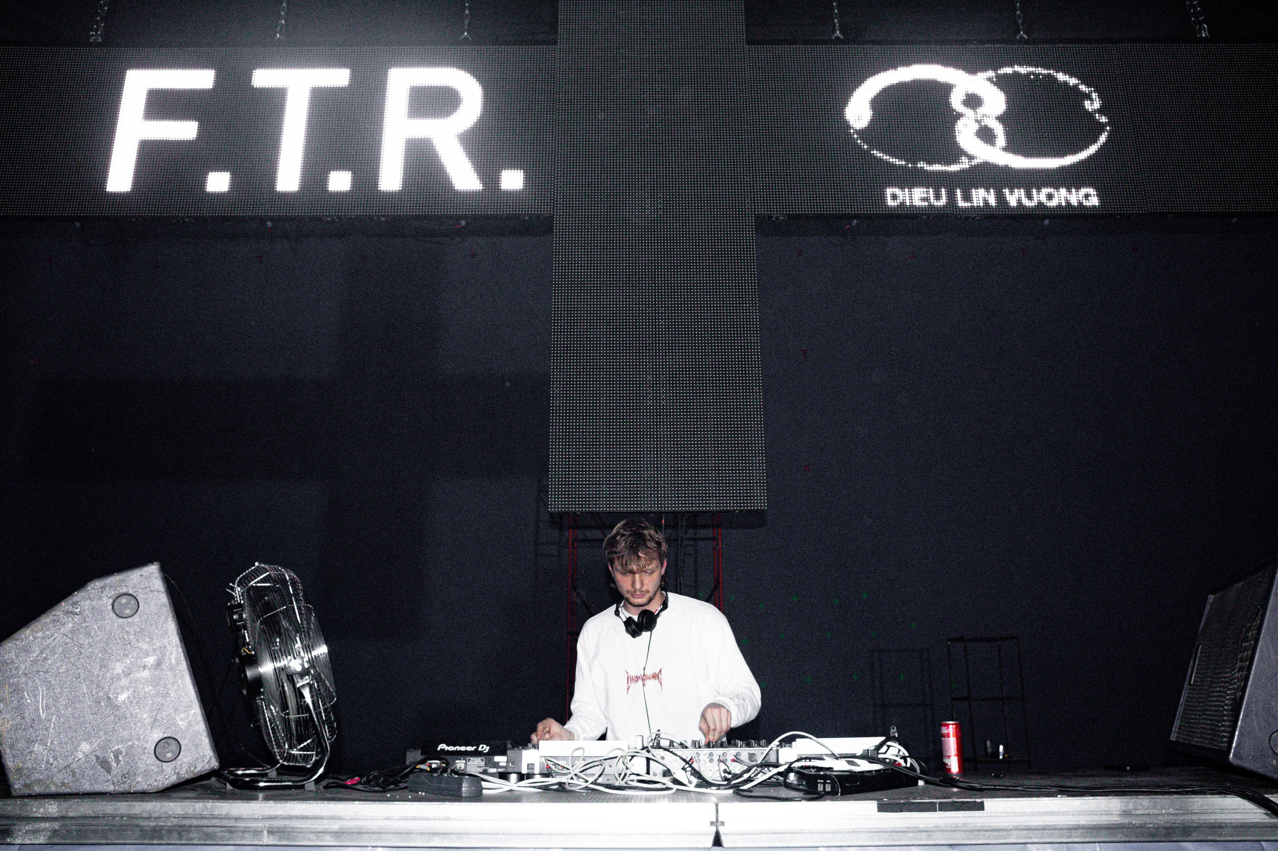 Kontrkult, рейв & показ мод. Samuildyak