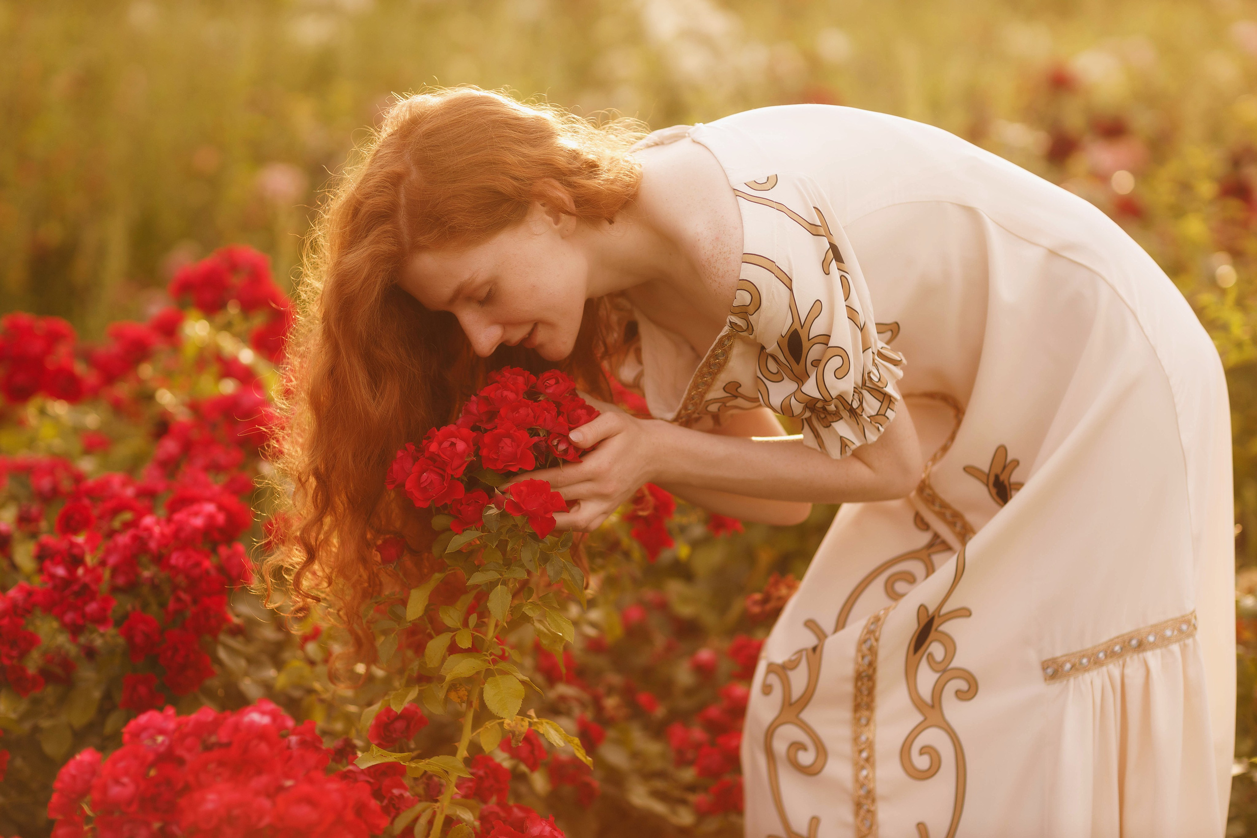 Фотосессия на заливе с Татой в платье от Ирины Павловой. Портретный и репортажный фотограф в Чебоксарах Андриян Чаркин