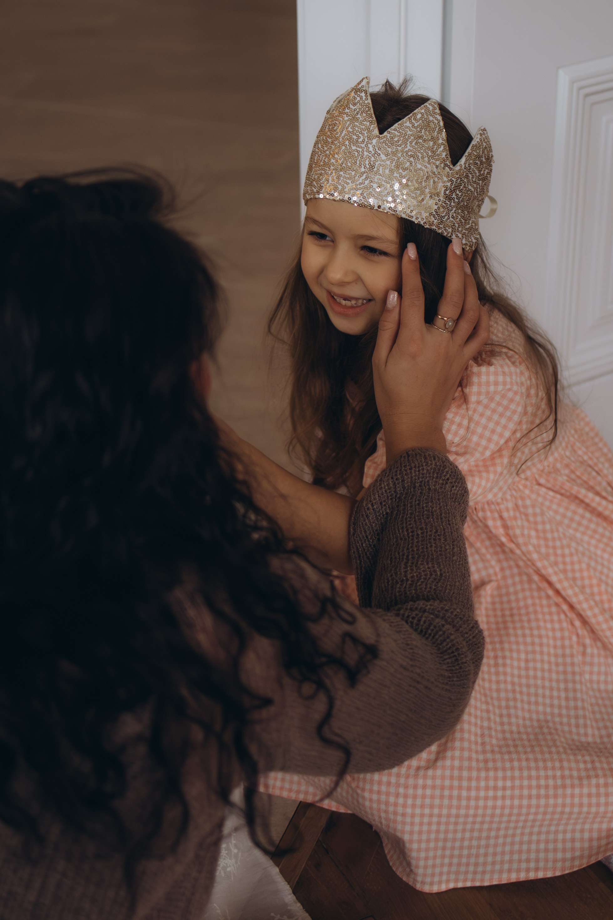 Мамочка и доченька в студии, г. Обнинск (Калужская обл.). Надежда Стар семейный и церковный фотограф в Жукове и Калужской области