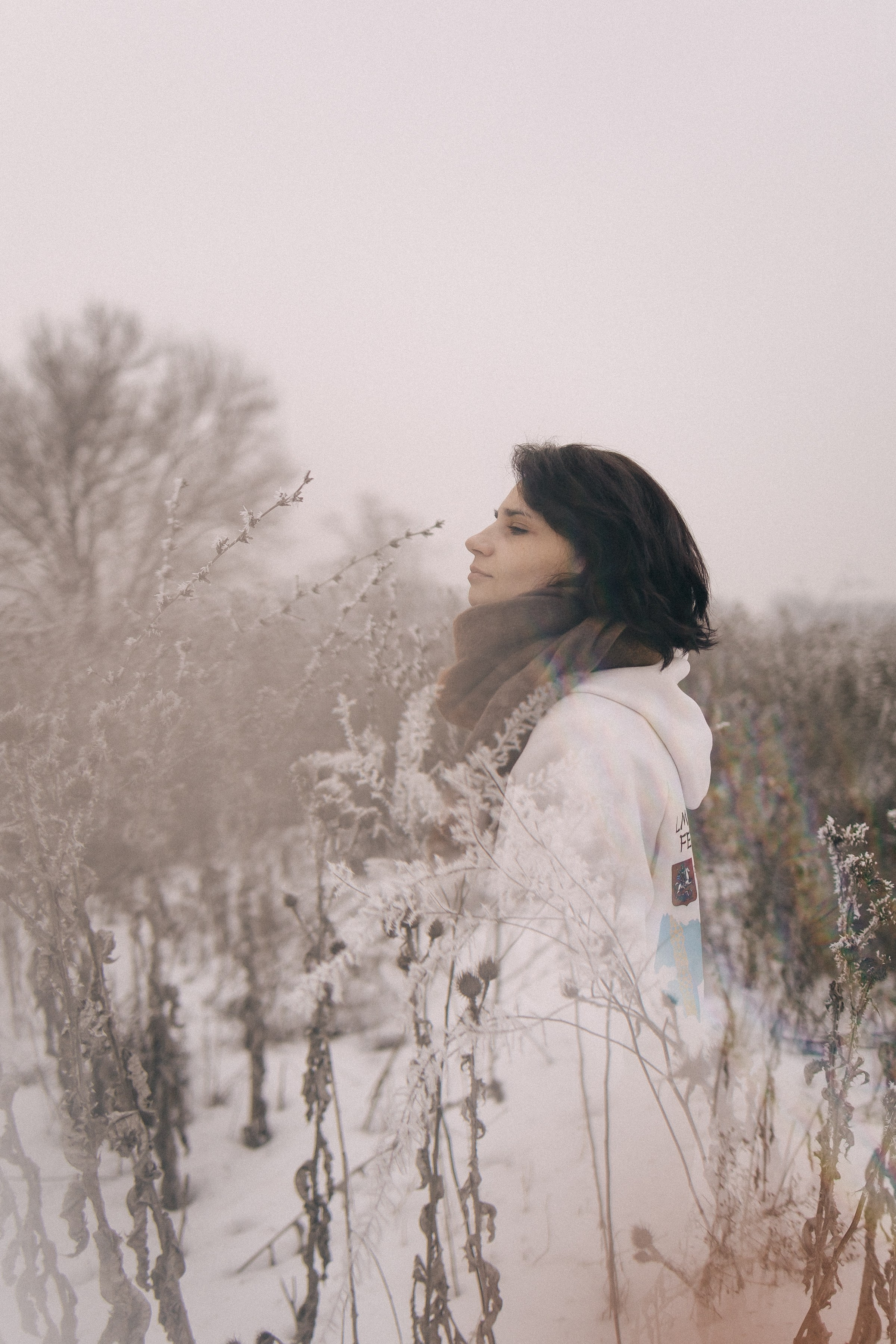 Ксю и снег / Алматы. Фотограф Наталья Гончарова. Снимаю живые портреты в Алматы