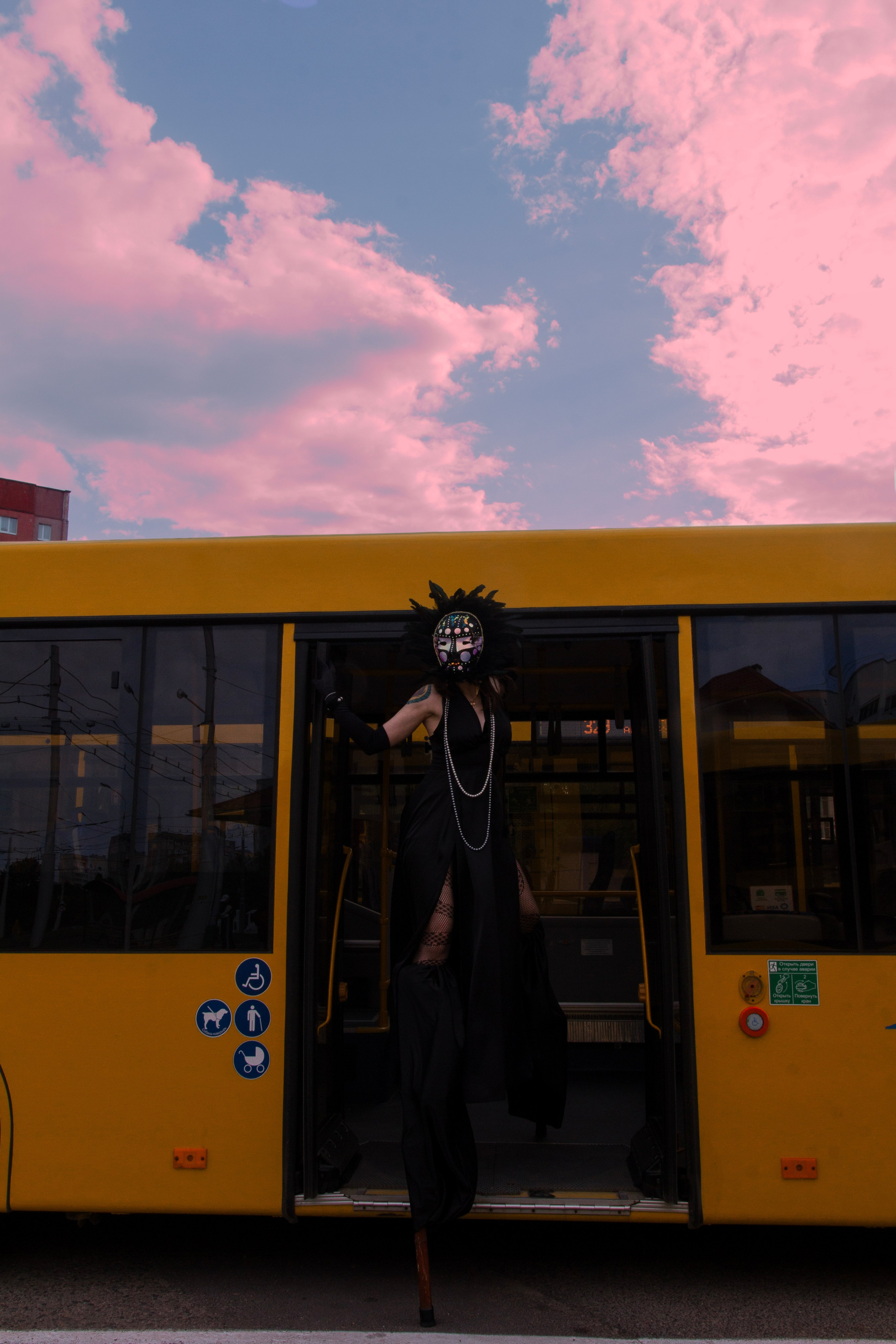 Среди родных домов и пейзажей