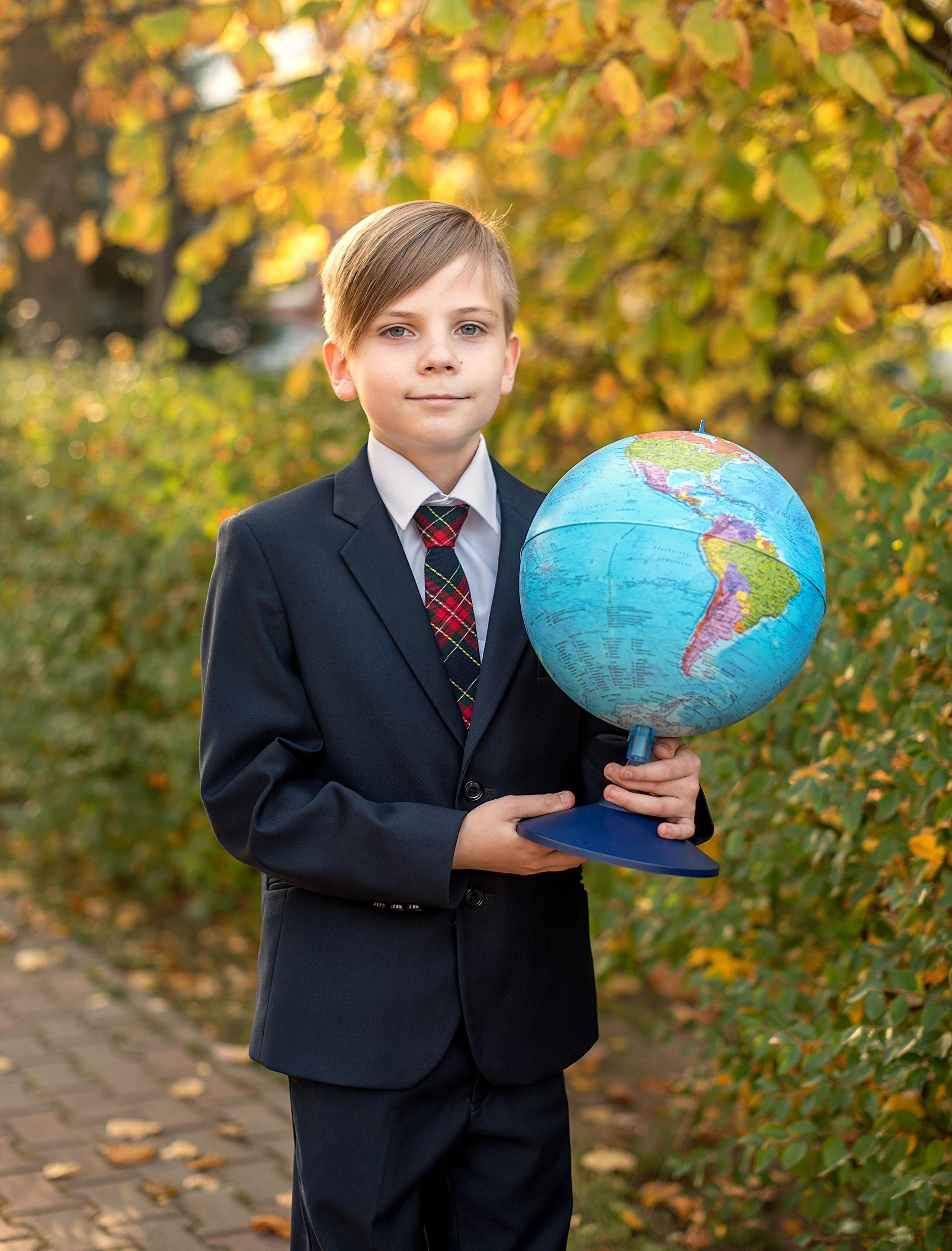 Пример съемки для выпускного альбома с наполнением «премиум». Выпускные альбомы для школ и детских садов в Иваново