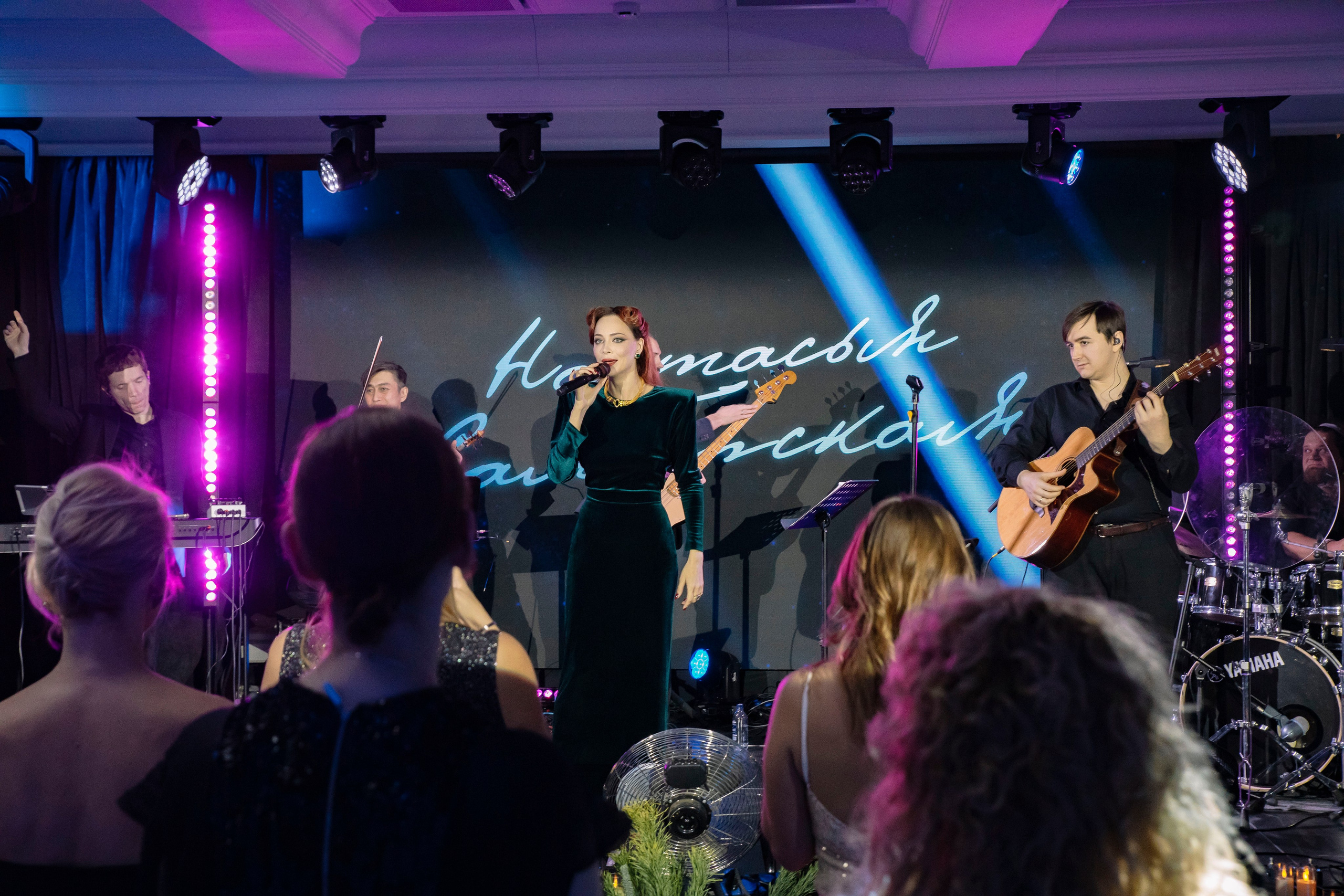 Дом Души с Анастасией Кичатовой. Профессиональный фотограф в Москве | Заказать фотосессию и съемку