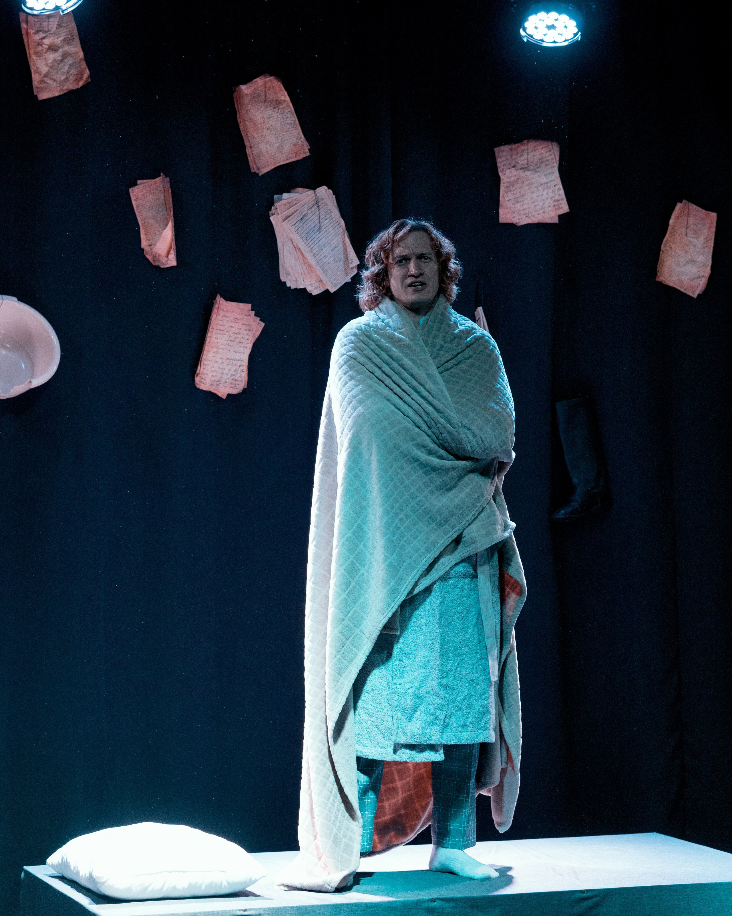 Спектакль «Женитьба». Репортажный и портретный фотограф Андрей Гаровский