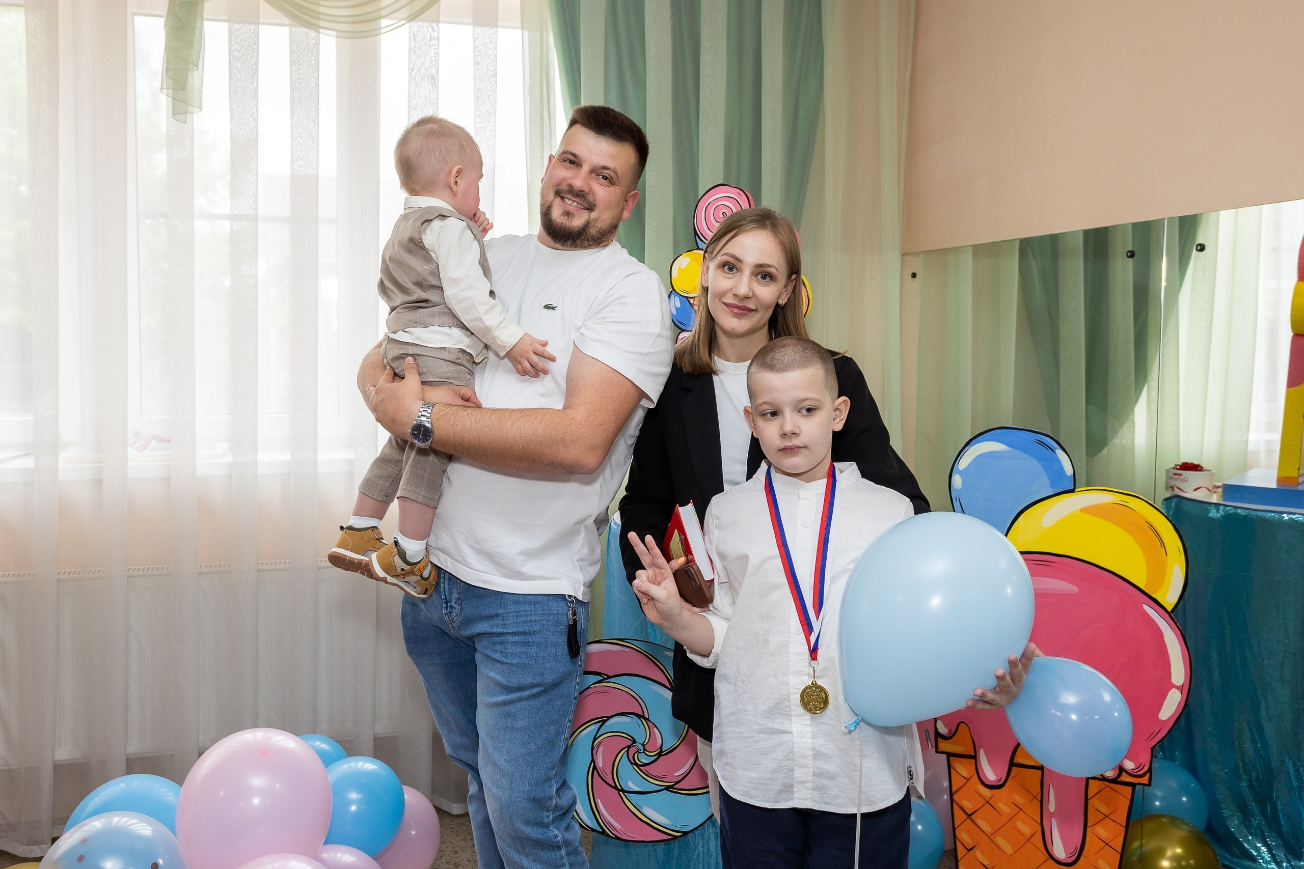 Выпускной Детский сад, 2 часа, 8000. Выпускные альбомы Майкоп, Краснодар Елена Золотарева