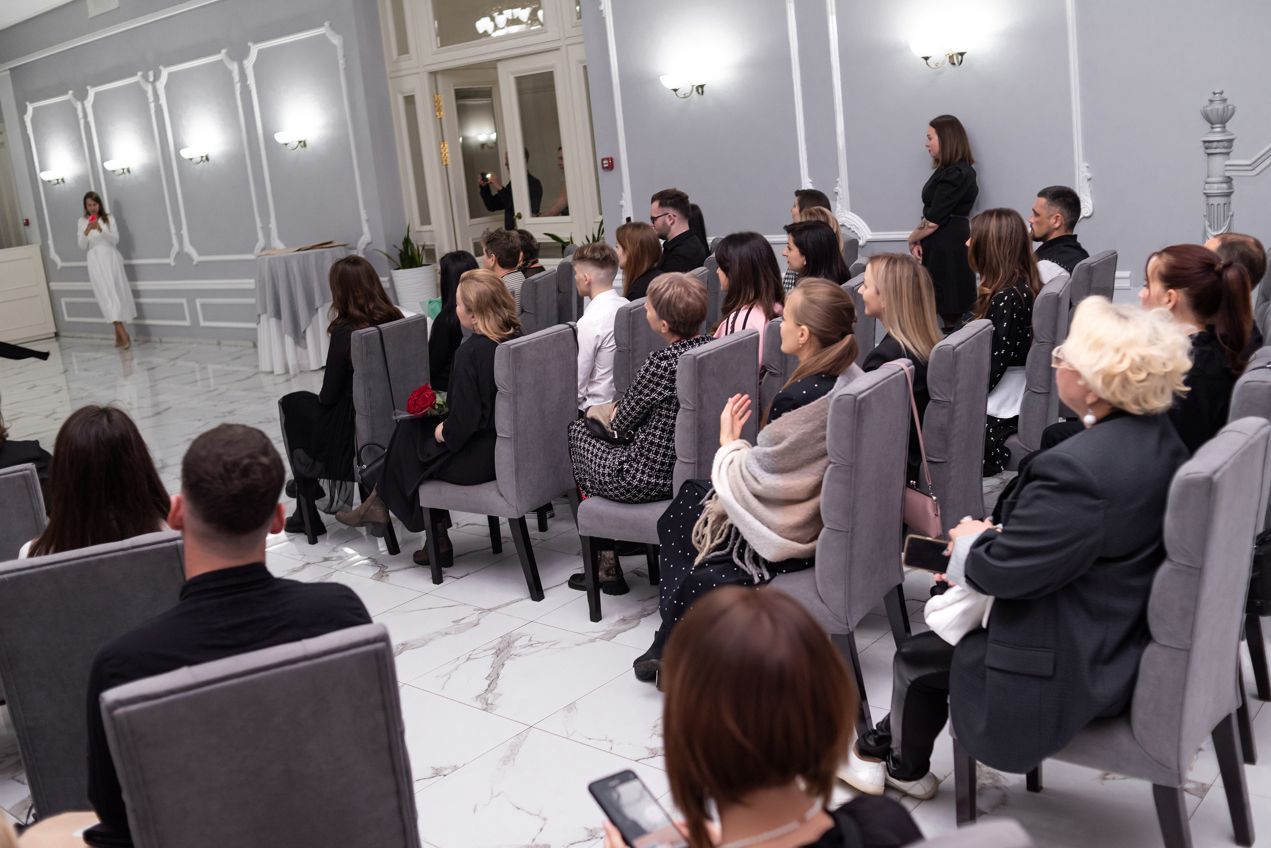 Поэтический вечер с Юлией Амшинской. Бжицких Виталий — фотограф г. Ульяновск