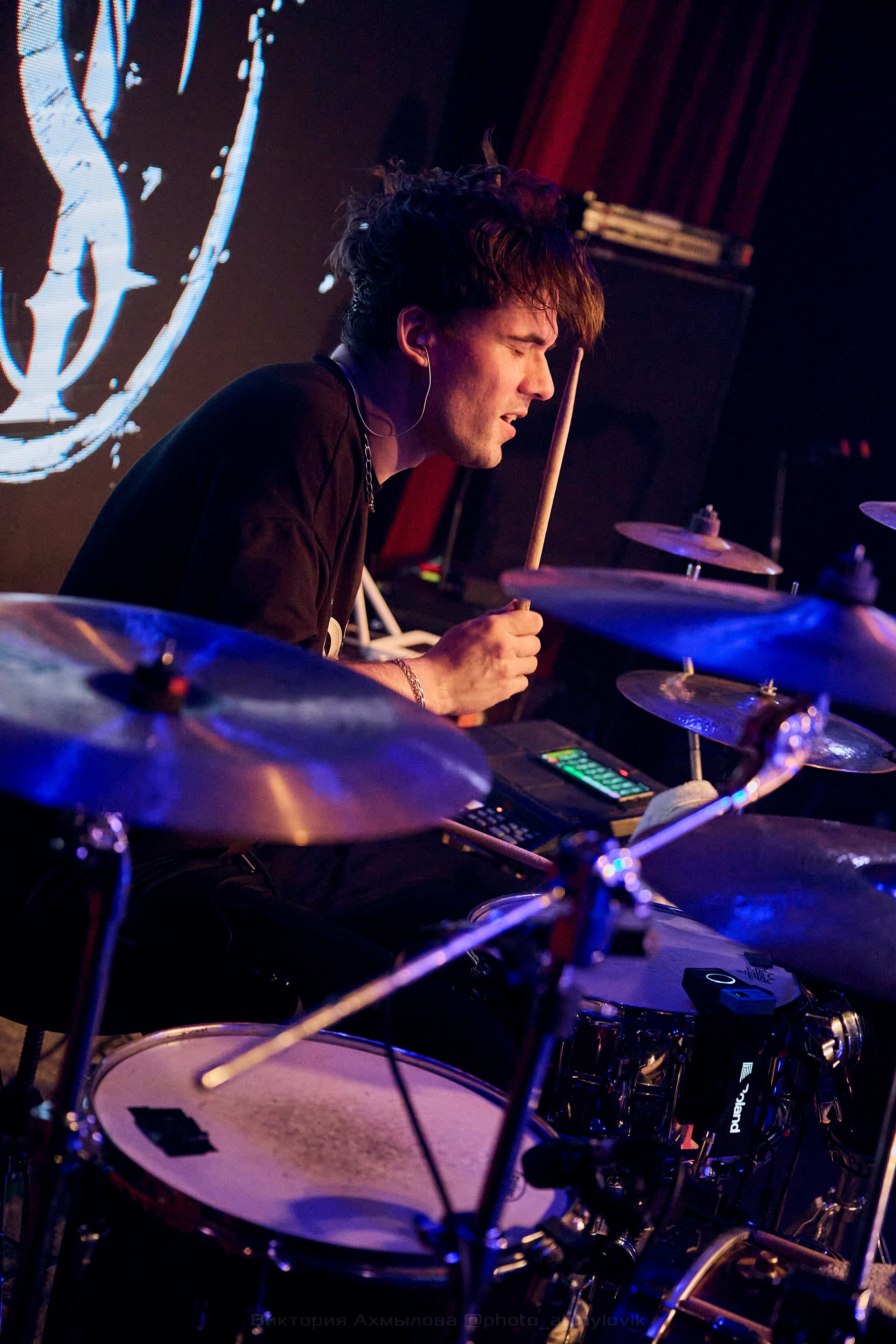 26.06.2024 iOstra 16 Тонн. Виктория Ахмылова. Фотограф в Москве