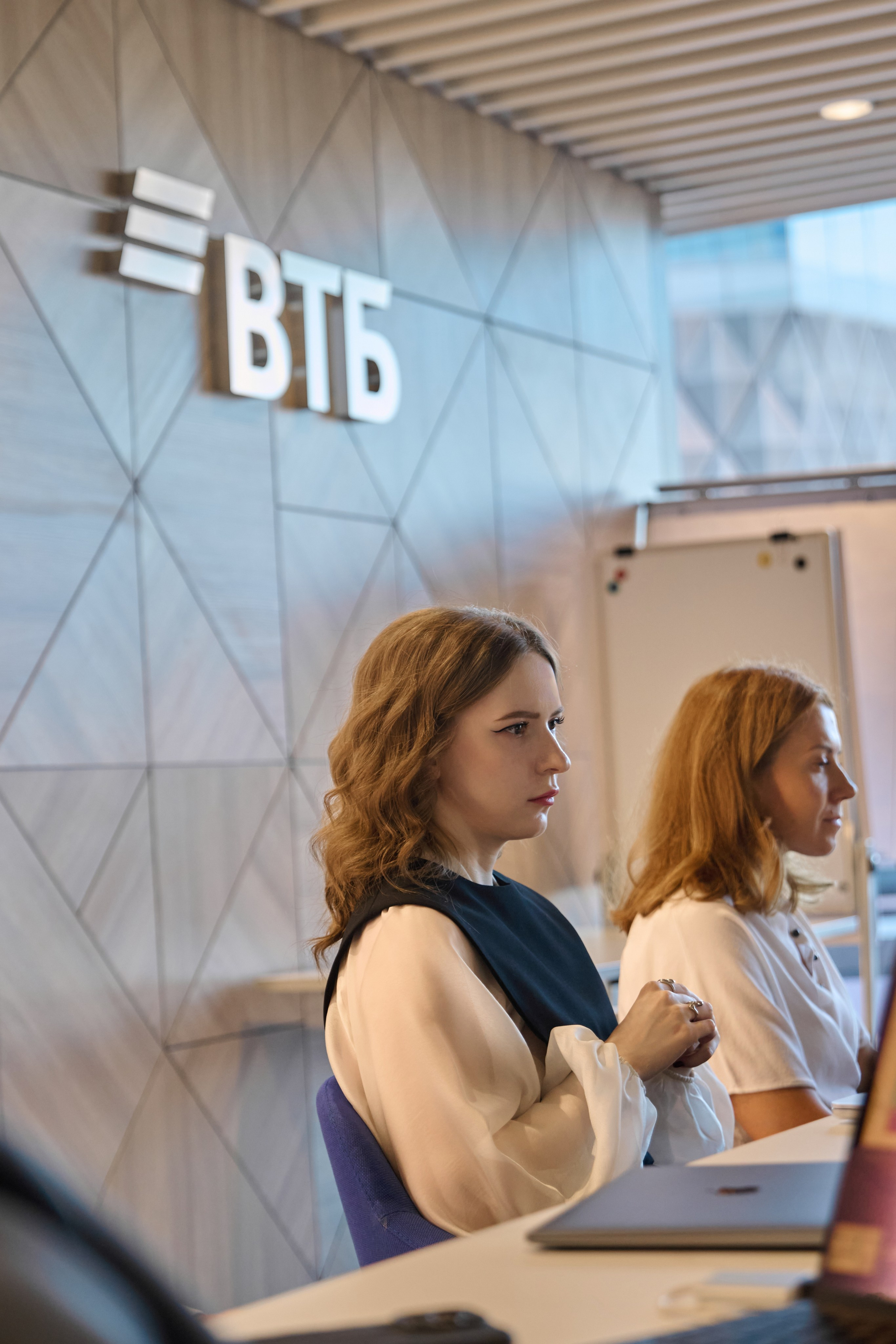 Бизнес-конференции. Репортажные, спортивные сьемки, в Москве Егор Евтюхов