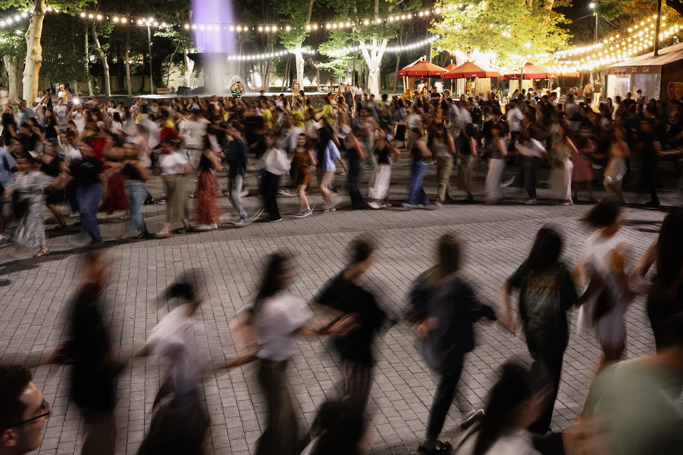 Armenian national dress and dance. Press photo