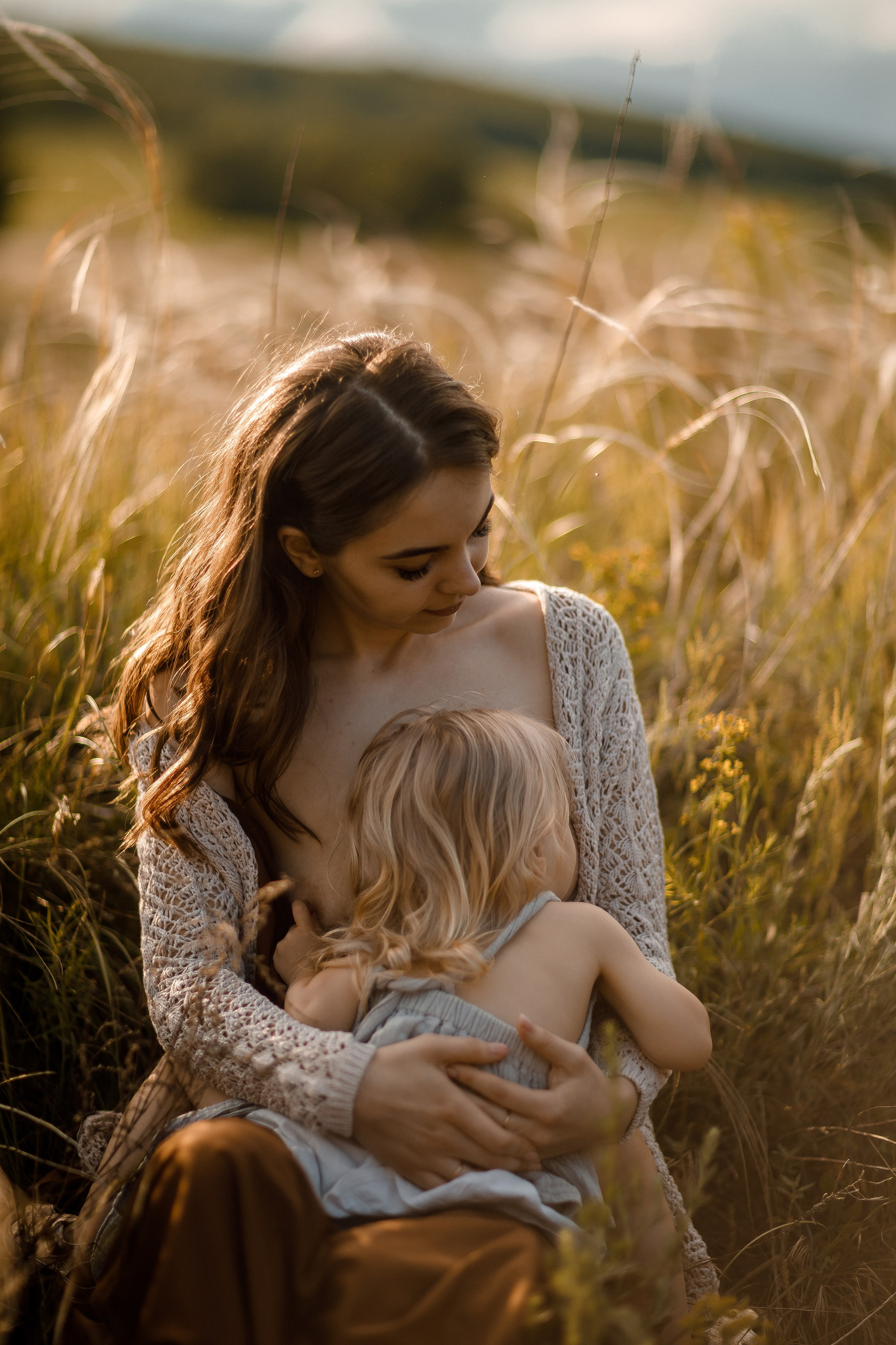 Грудное кормление. Фотограф материнства и таинства кормления Екатерина Кузьмин