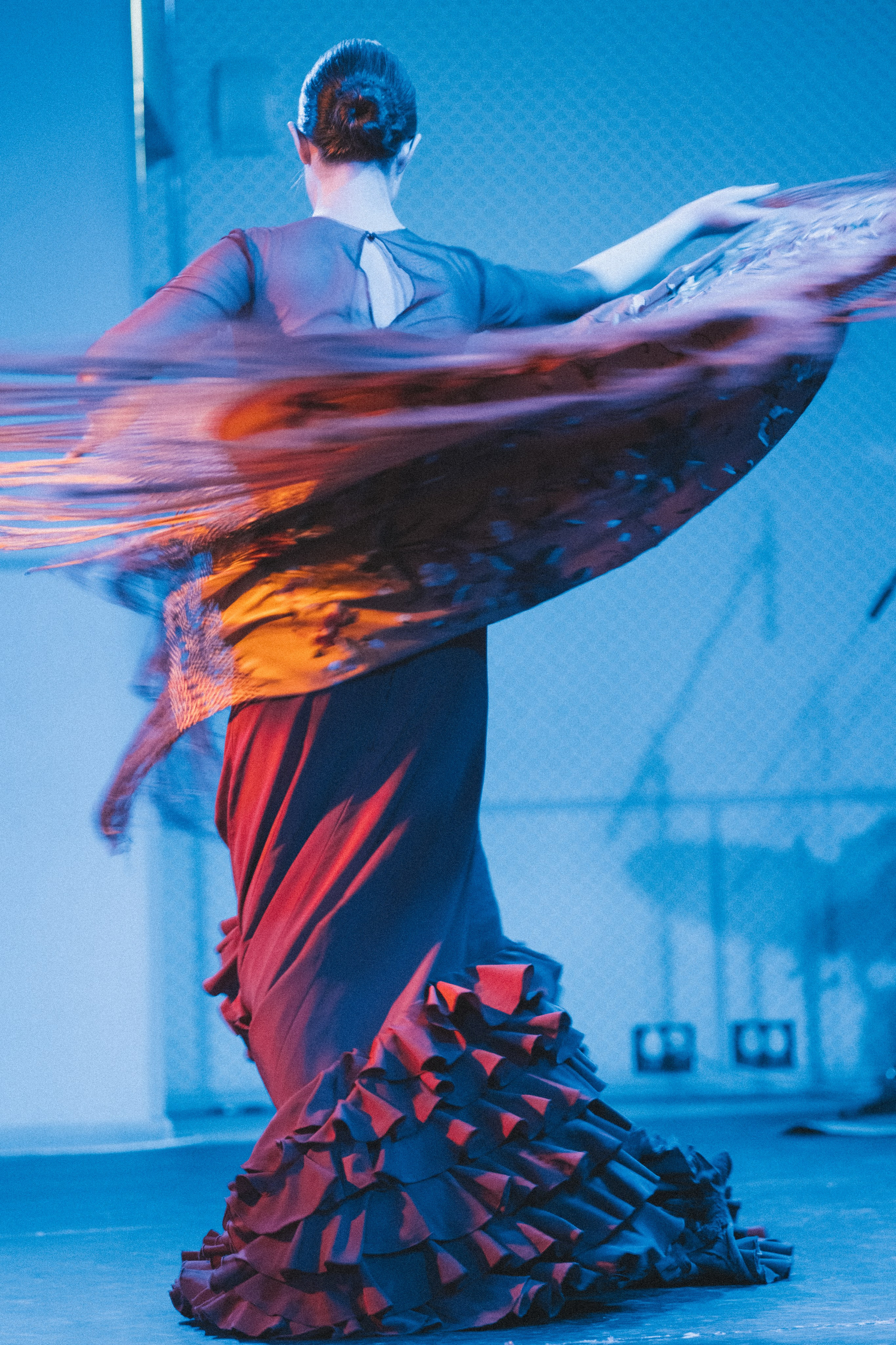 Спектакль «Mujeres» («Женщины»), студия фламенко Tierra del Sol. Анна Демидова — фотография для жизни и бизнеса в Абакане