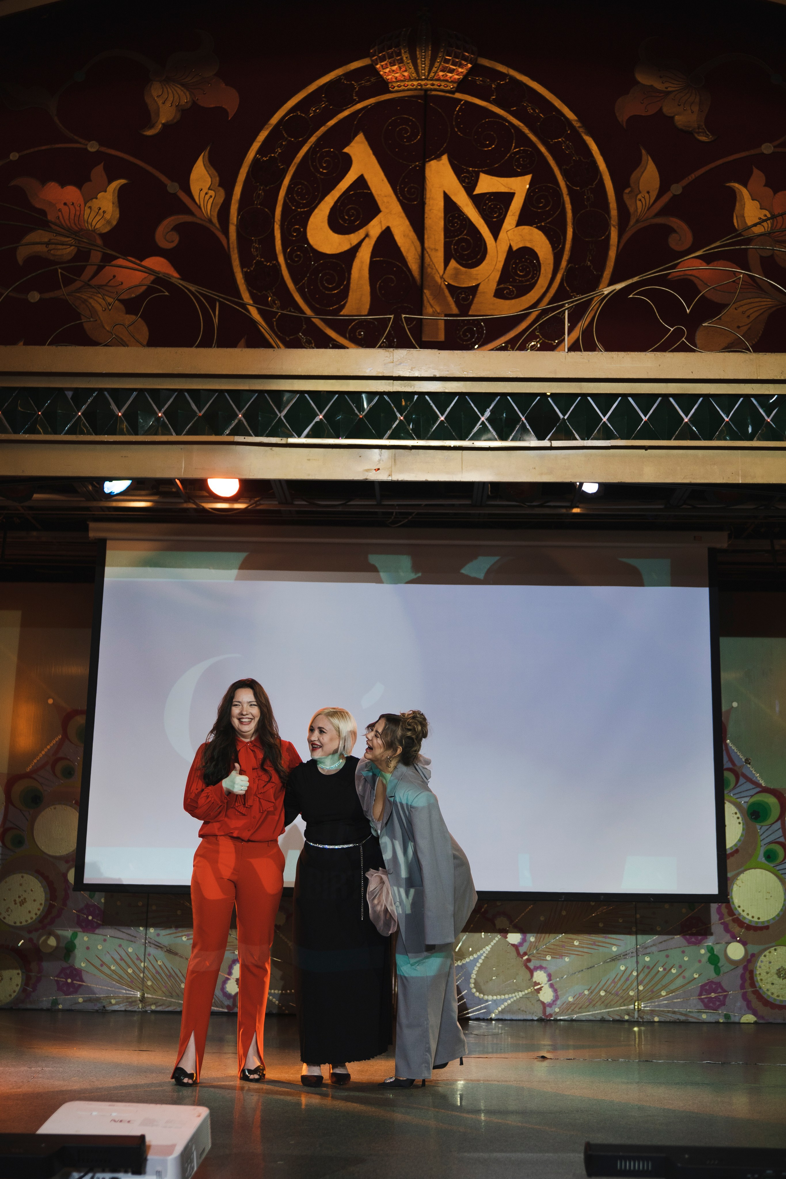 Ресторан Ярь / День рождение QR. Свадебный фотограф в Москве Кристина Чехова