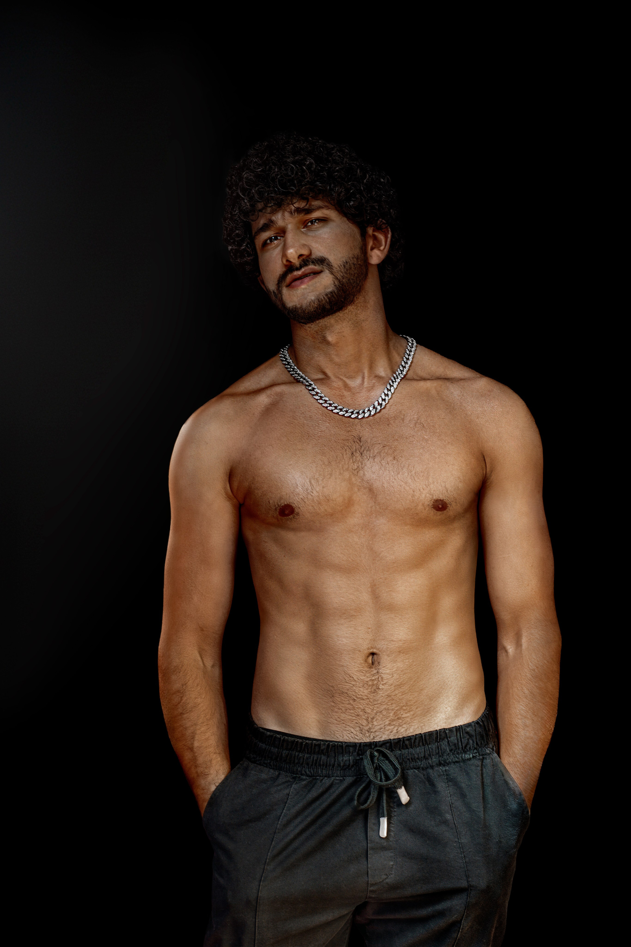 Курс «Топовый ретушёр». Уроки по фотошопу простым языком