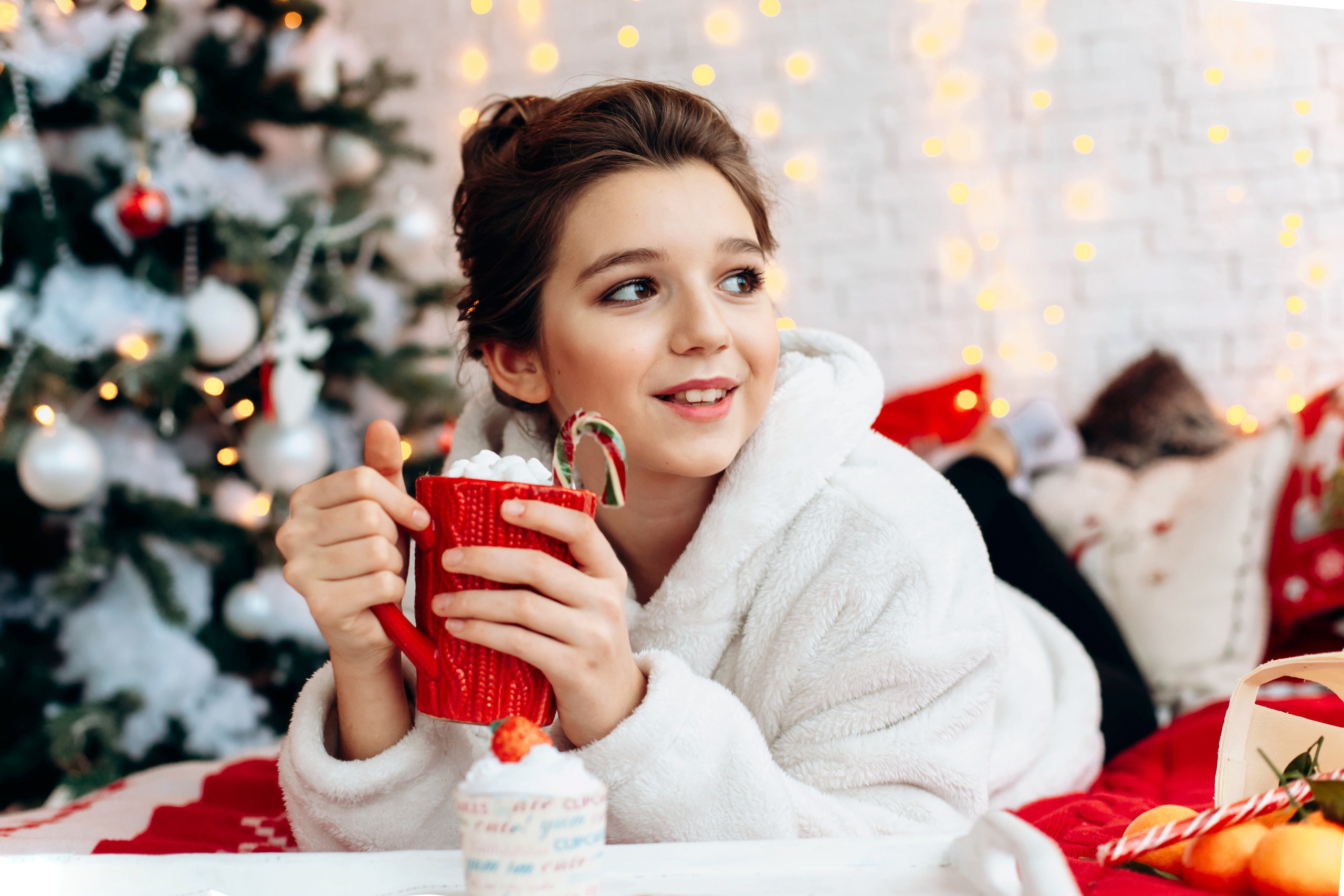 Леночка (новогодняя уютная фотосессия). Семейный и свадебный фотограф в Воронеже Майя Добровольская