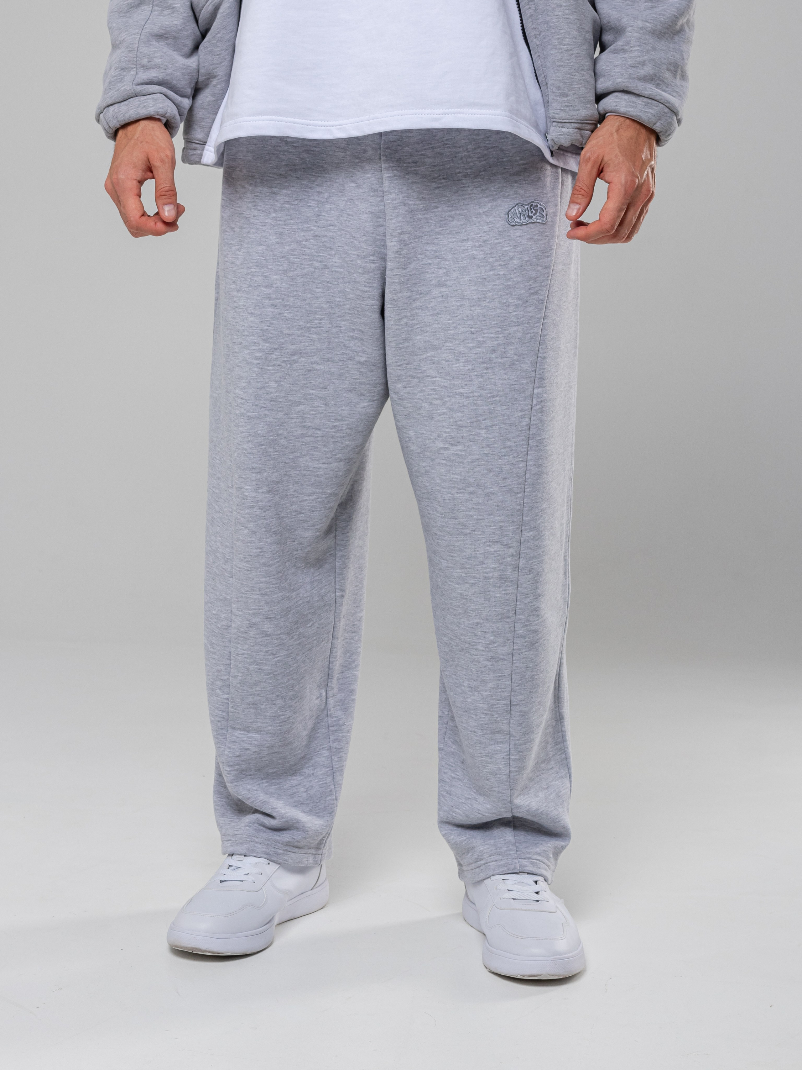 Худи и штаны. Фотограф в Краснодаре Арина Кудряшова