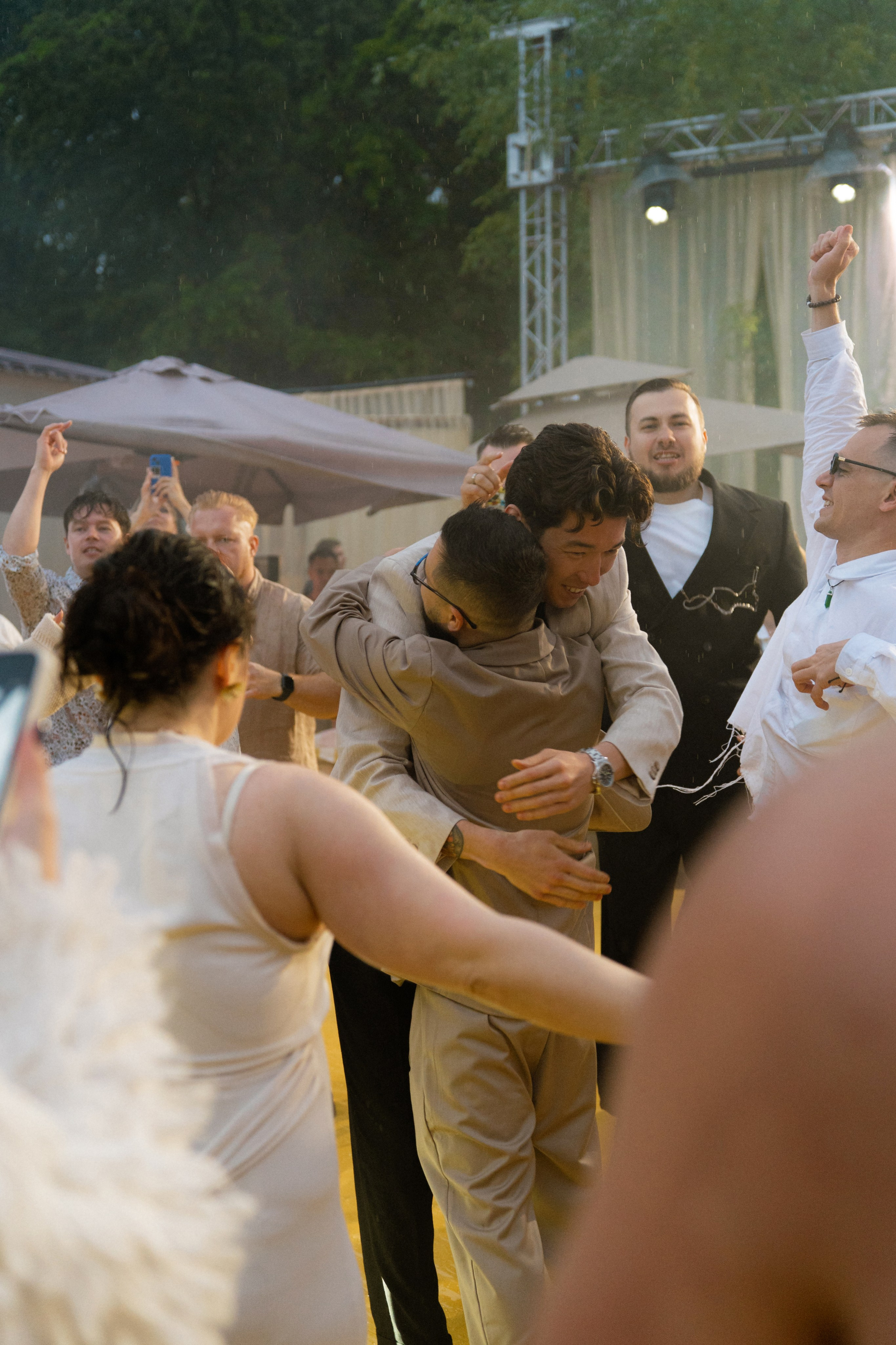 Майский Дождь. Полный день (сокращено). Семейный и портретный фотограф в Саратове Сахарова Маша