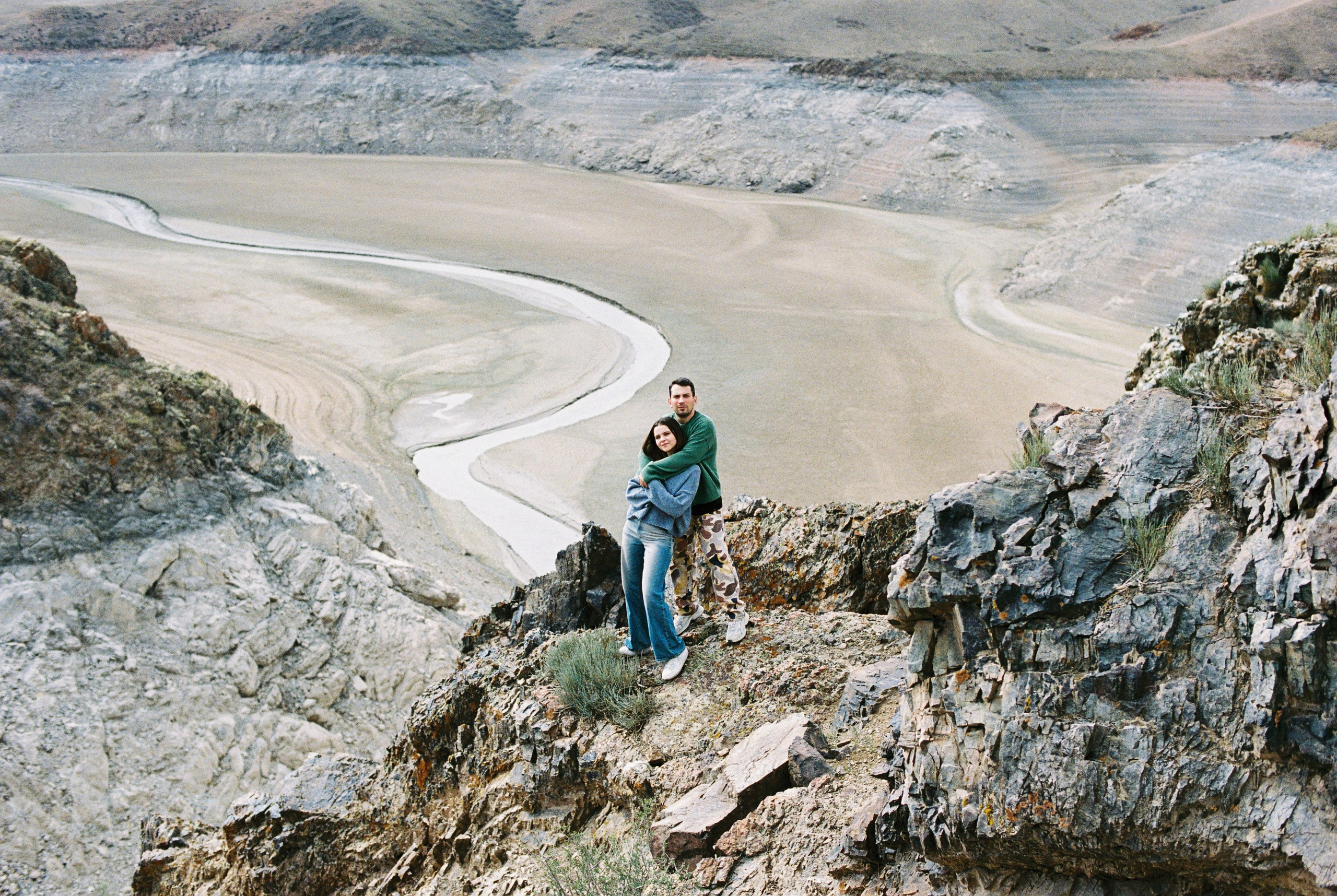 Алтын эмель/Или/Курты, плёнка 2025. Фотограф в Алматы — Алексей Коньков | Репортаж, свадьбы, портреты