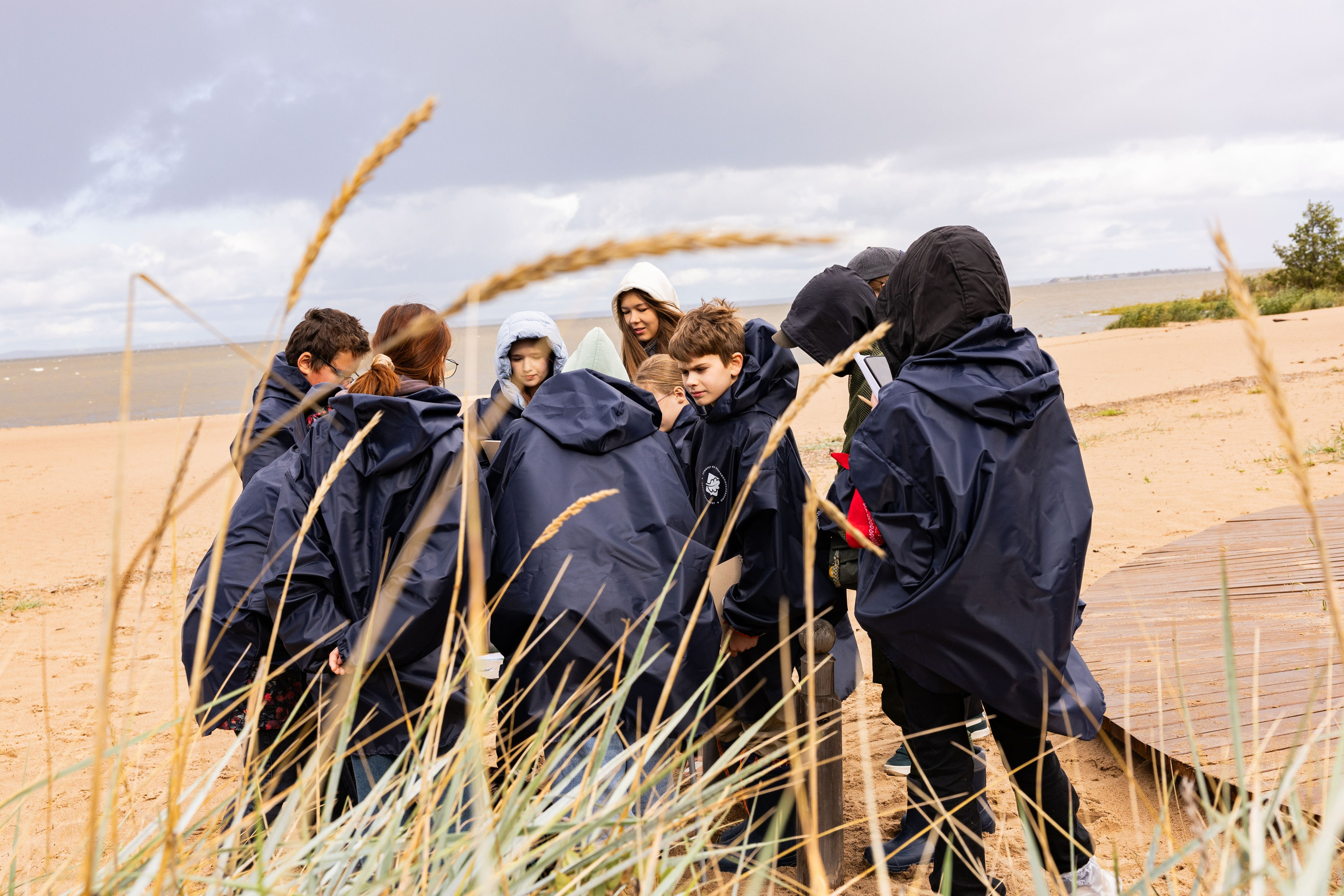Зеленый пластик. Западный Котлин. Фотограф/видеограф в Санкт-Петербурге Динара Гольдина