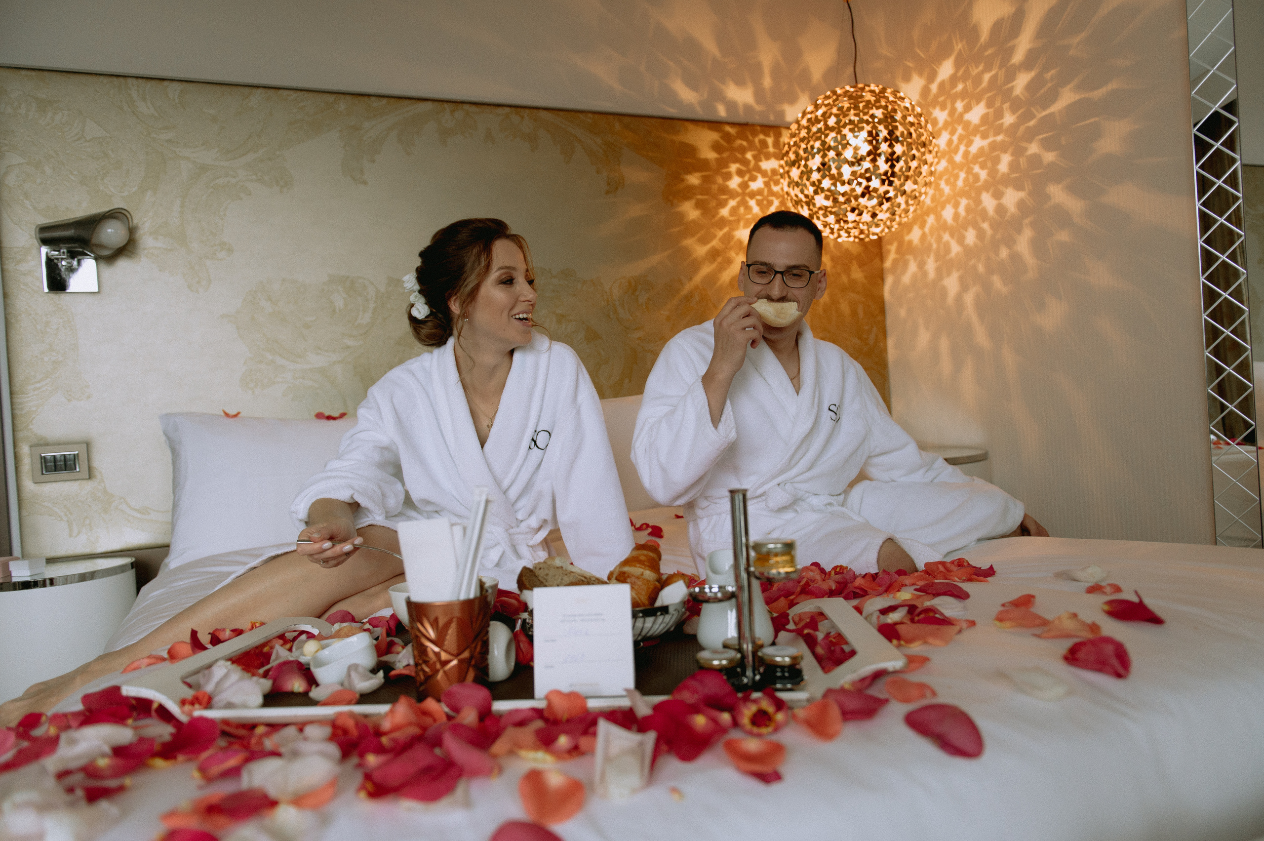 Женя и Макс. Все дело в булочках