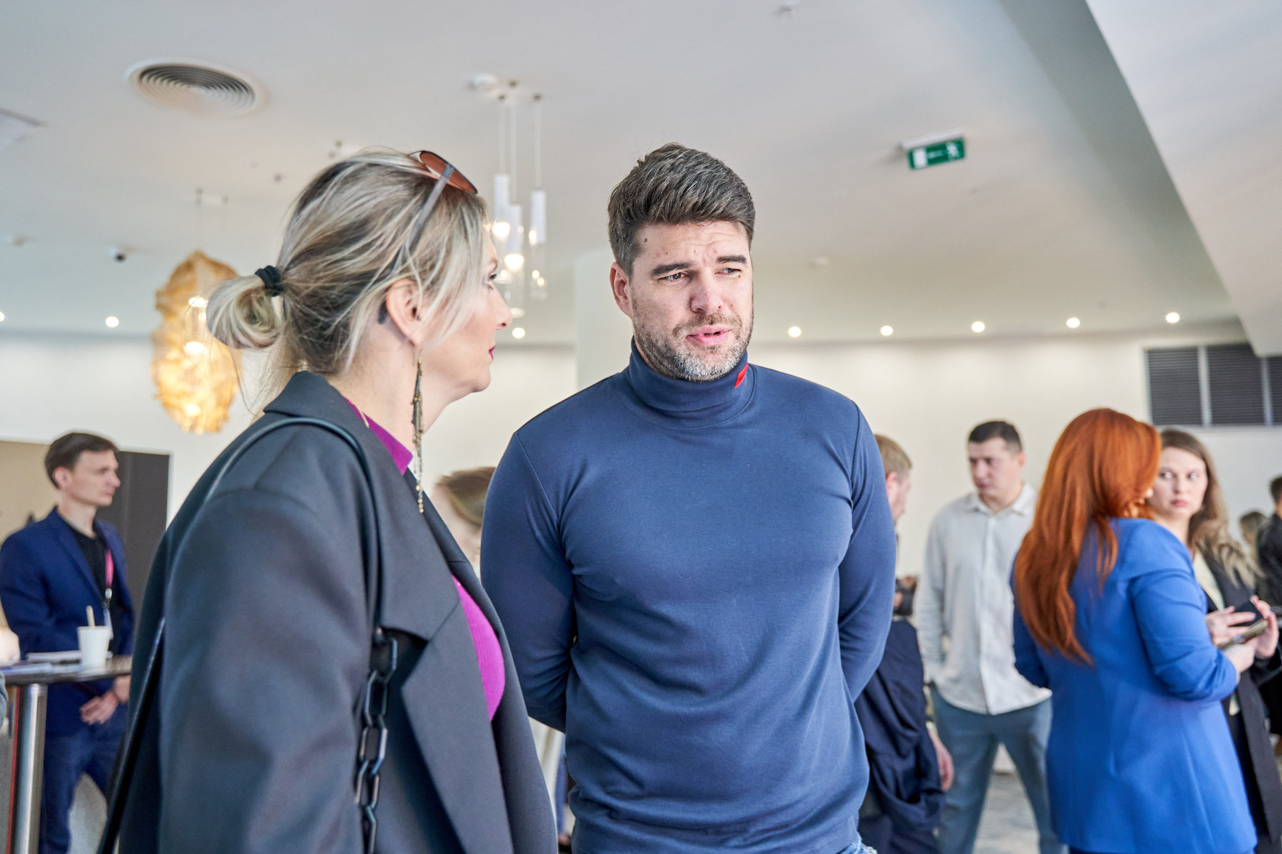 Выставка мебели MilanaHome. Фото и видео съемка в Сочи Адлере Красной поляне