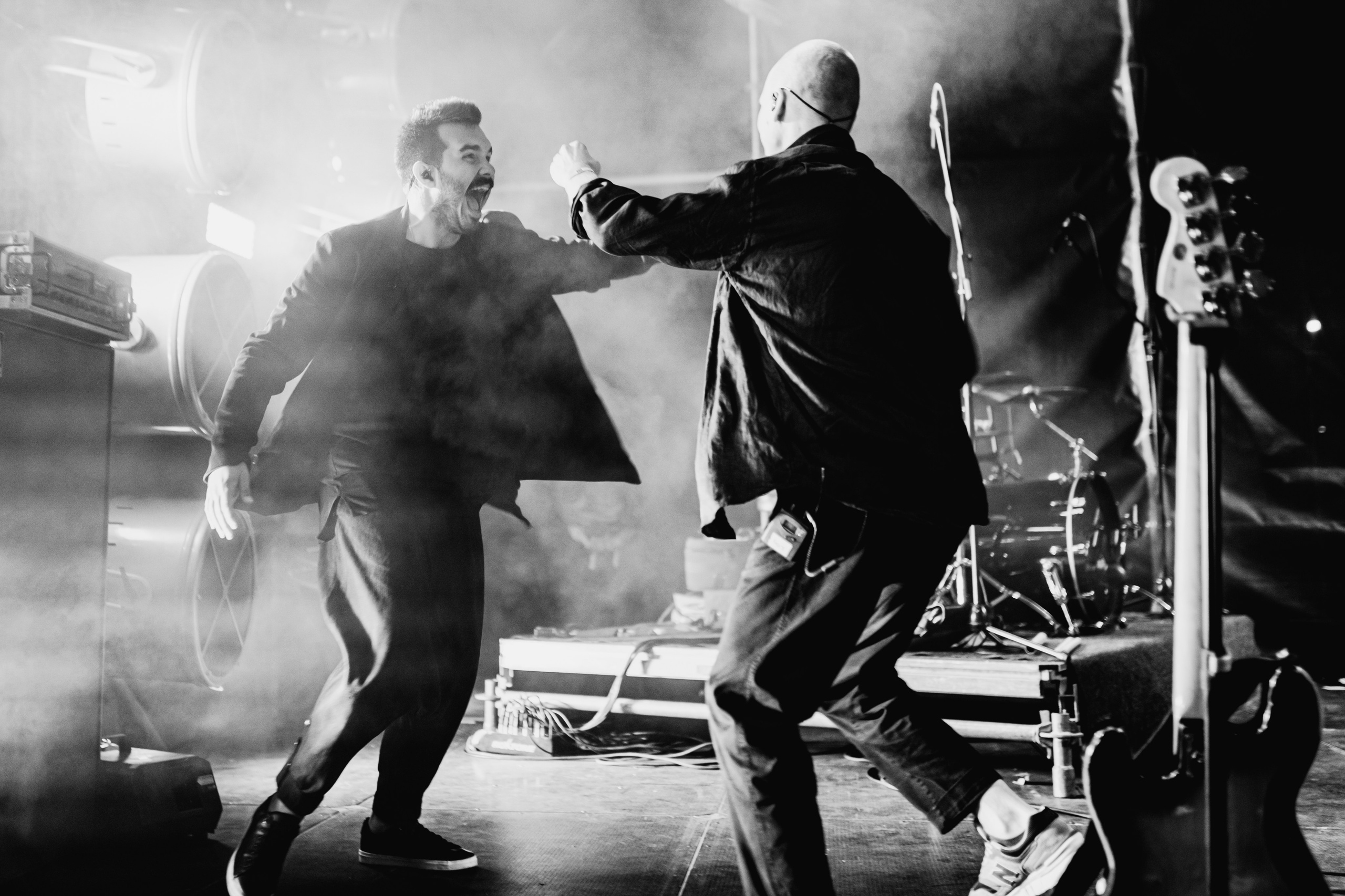 Концерт АИГЕЛ и Zventa Sventana. Евгений Бреча. Коммерческий и бэкстейдж фотограф в Москве