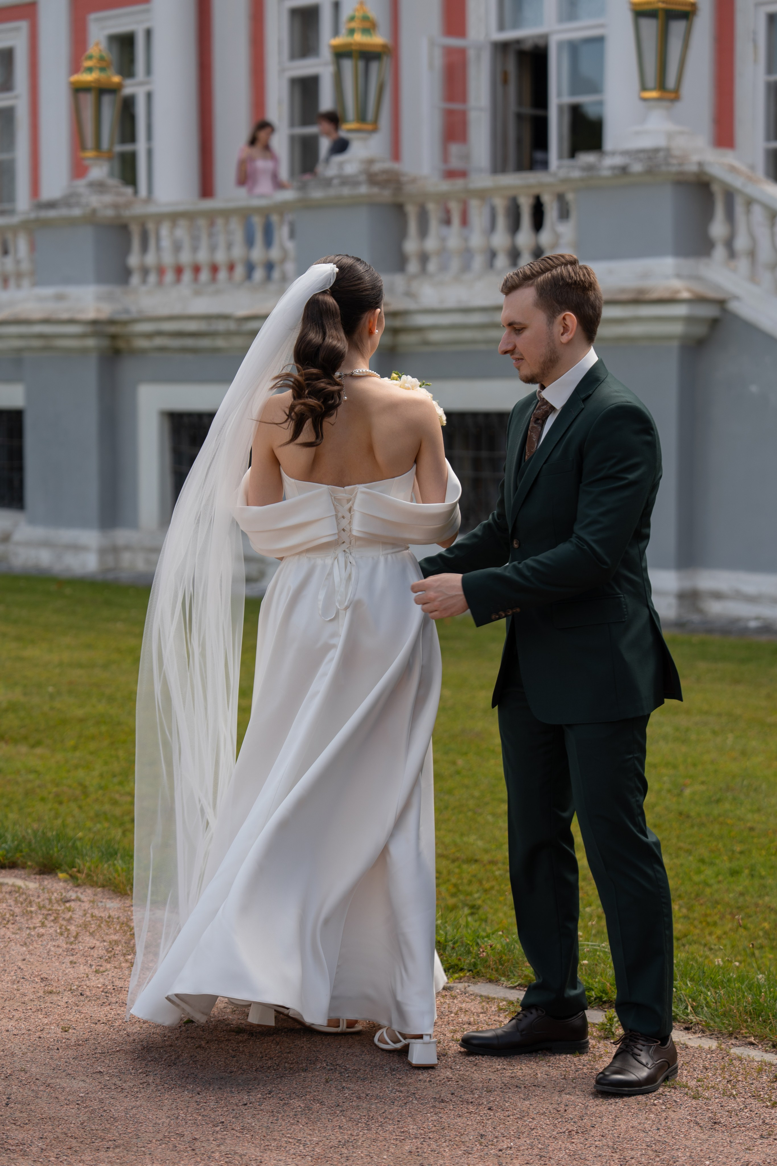 Влад и Илина в Кусково. Свадебный фотограф в Москве Анна Полушина