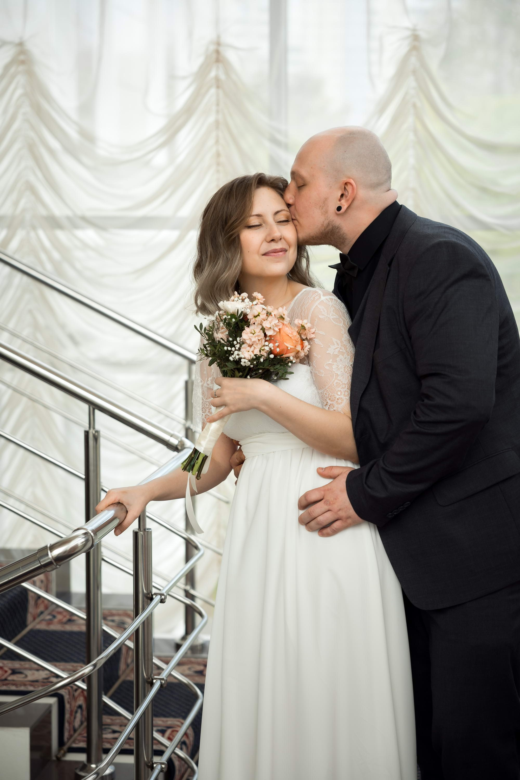 ЗАГС Калининского района. Свадебный фотограф Игорь Брундасов 8PHOTO на свадьбу венчание загс СПб