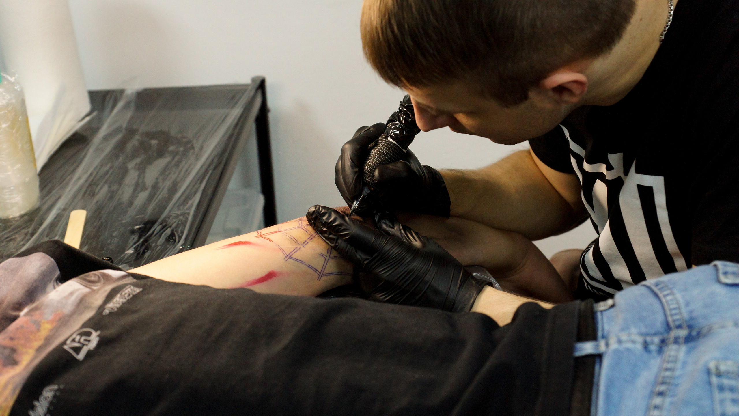 Хеллуин в тату студии. Женский фотограф Омск, Екатерина Петрова