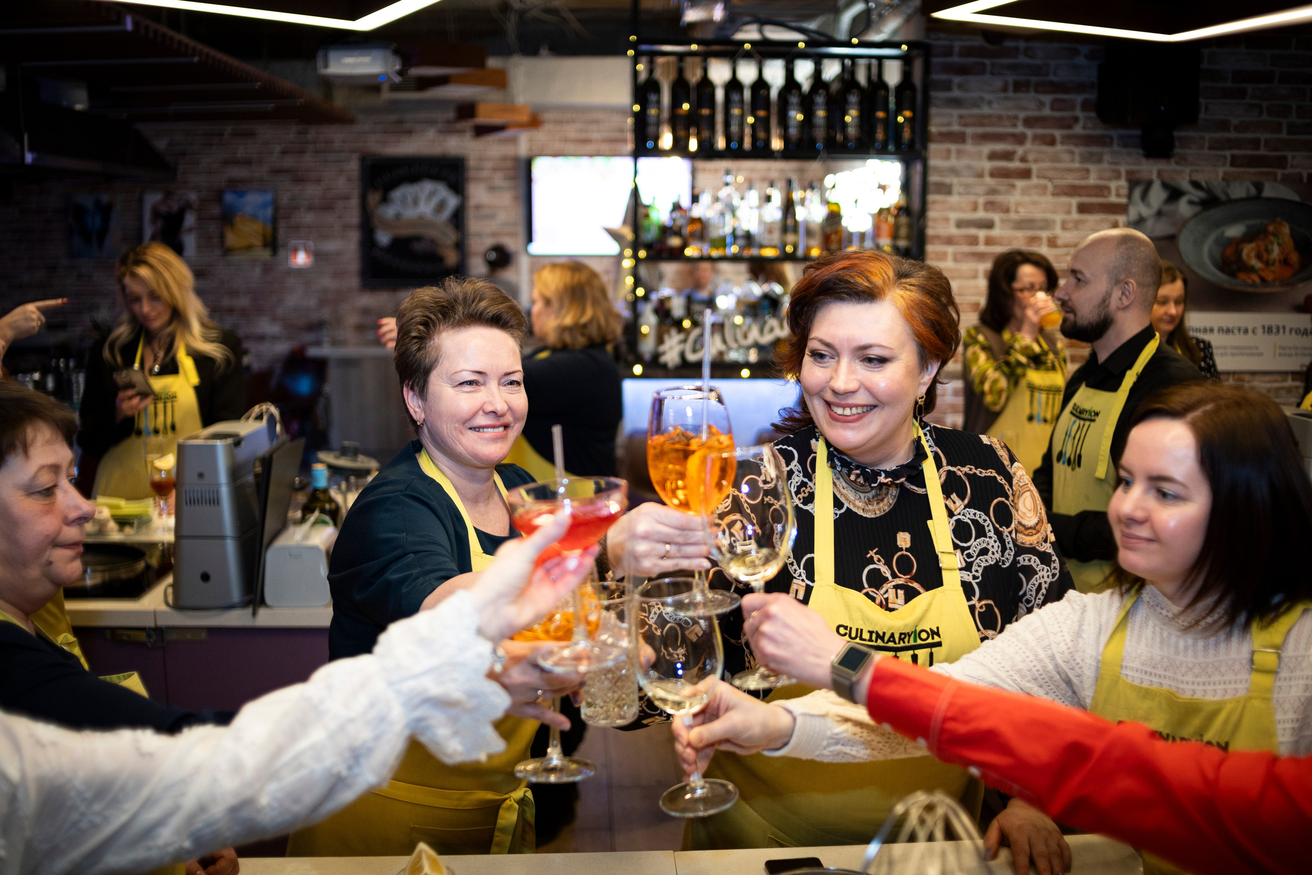 Профессиональная съемка кулинарного мастер-класса в студии EventyOn. Портретный Фотограф Александр «Konevtsoph» В Санкт-Петербурге