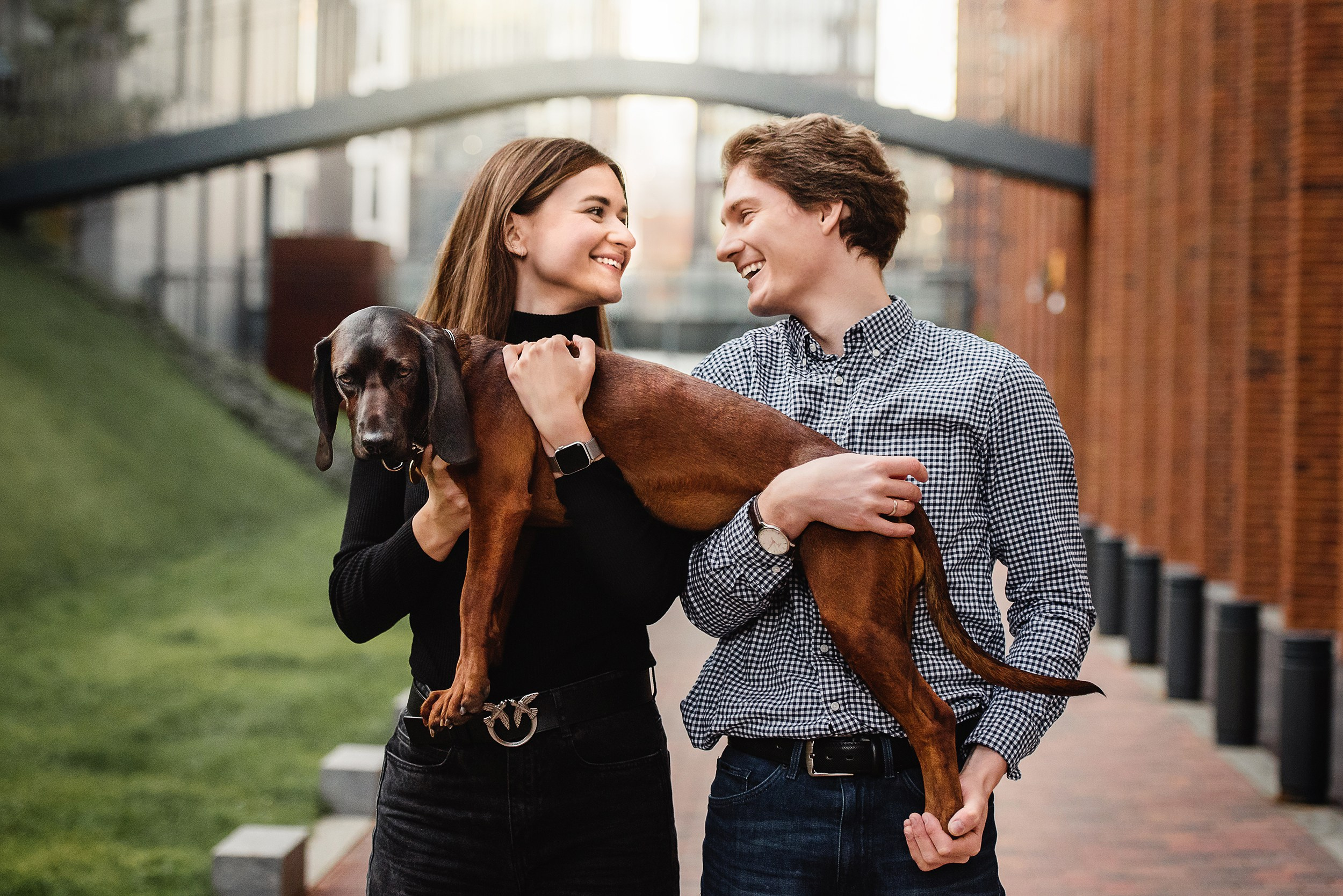 Катя, Дима и Дакота. Городская Love Story. Семейный Фотограф в Москве Ирина Хохлова