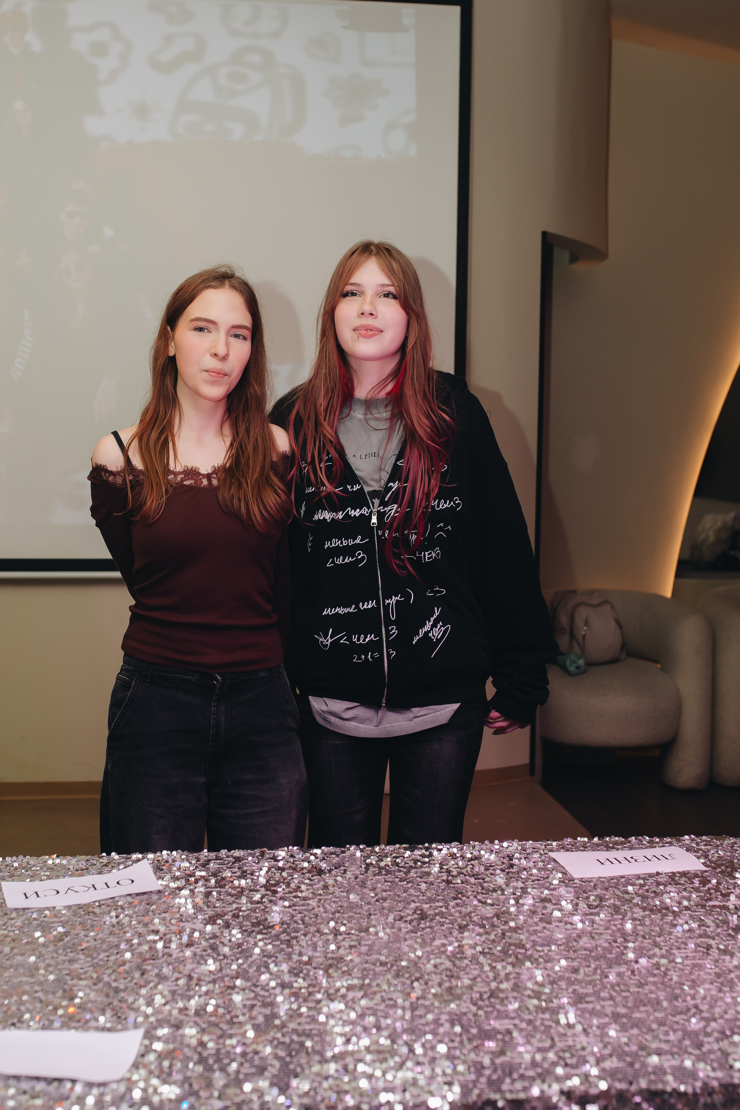 Выпускной 9-го класса в лофте Август. Семейный и детский фотограф в Москве Дорогова Екатерина