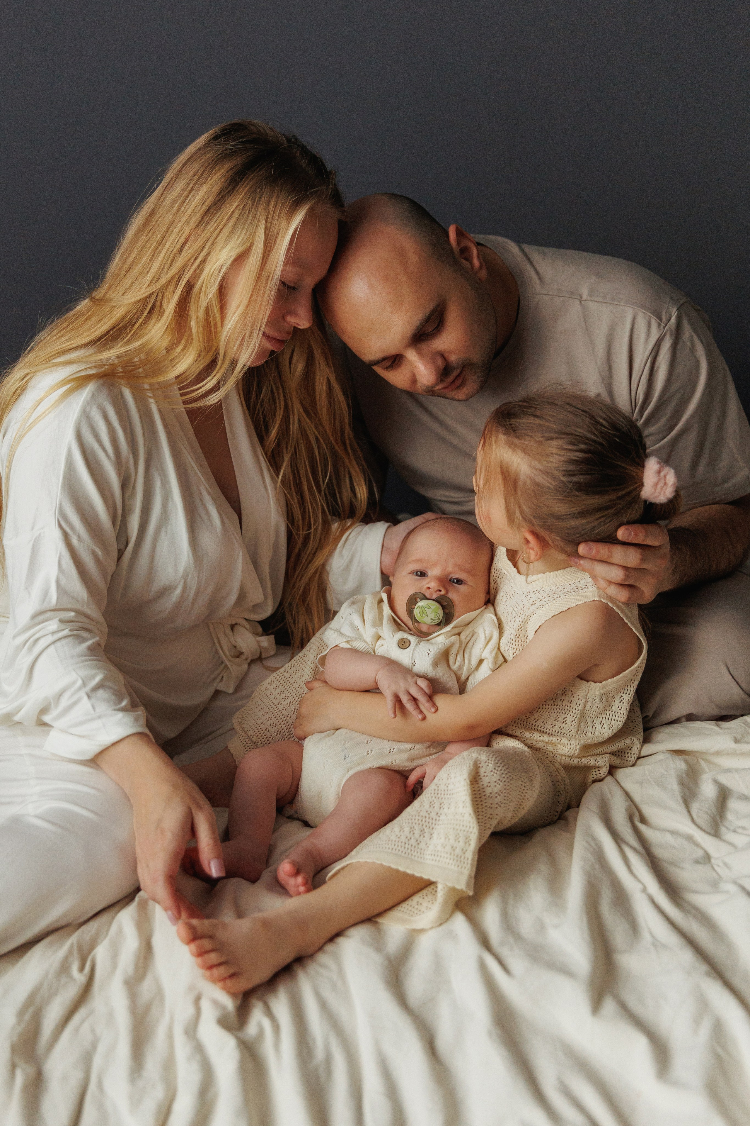 Малыш сыночек и лапочка дочка. Фотограф в Красногорске и Москве