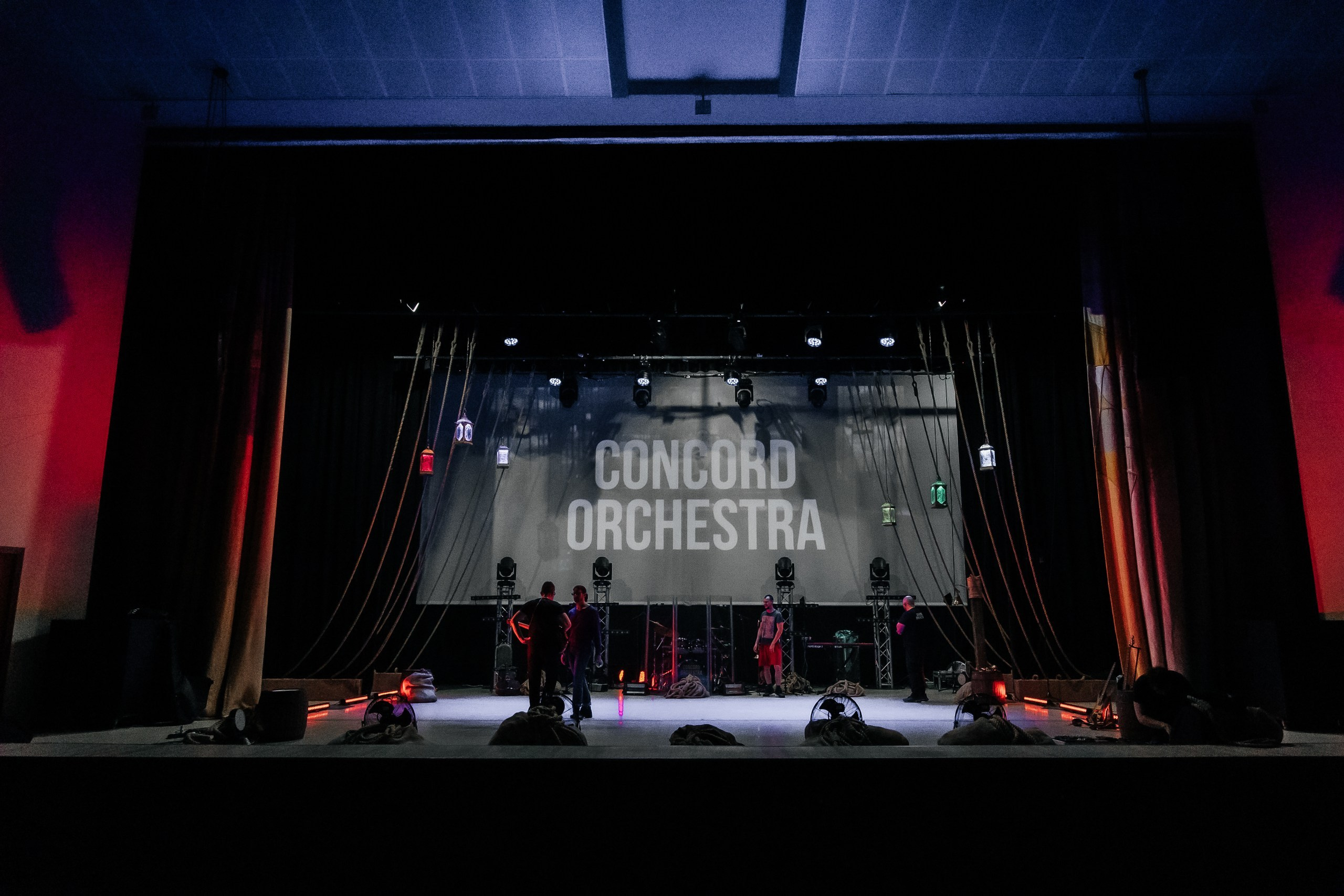 Первый в мире танцующий оркестр«Concord Orchestra». Обо мне