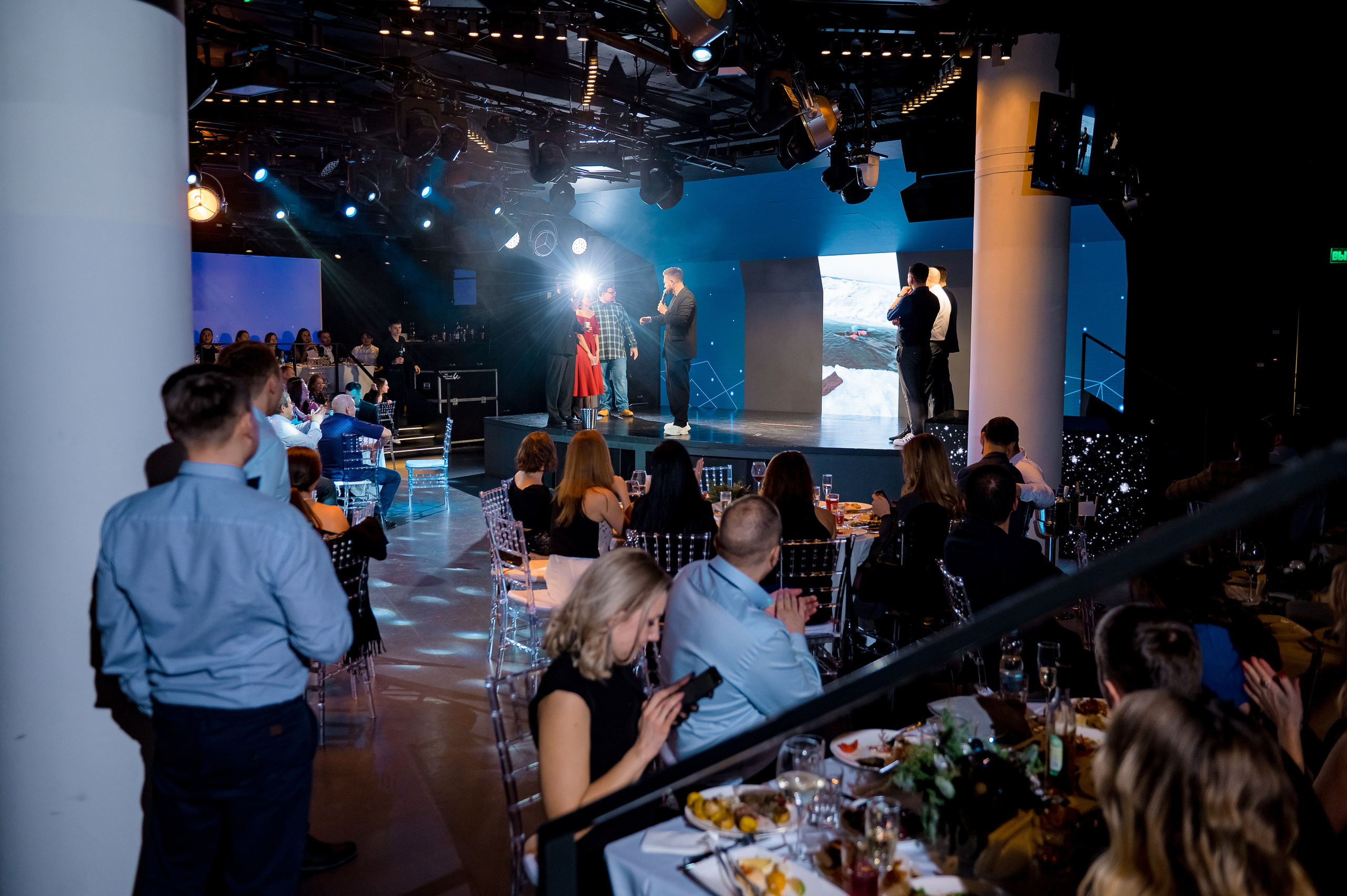 ИНСИС New Year Party. Фотограф Антон Малыхин