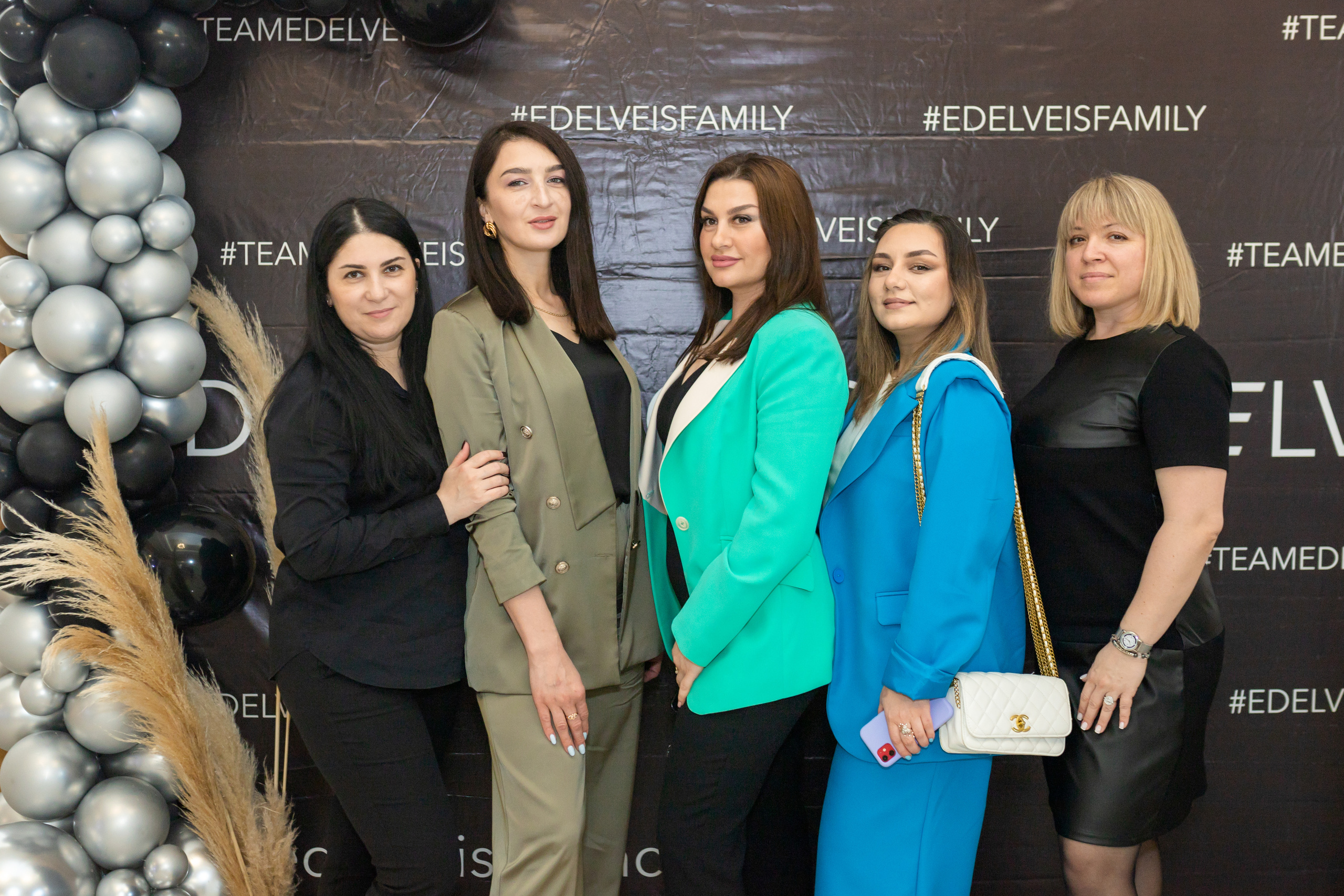 Фотограф на юбилей в городе Ростов-на-Дону. Олеся Семейская свадебный и семейный фотограф в Ростове-на-Дону