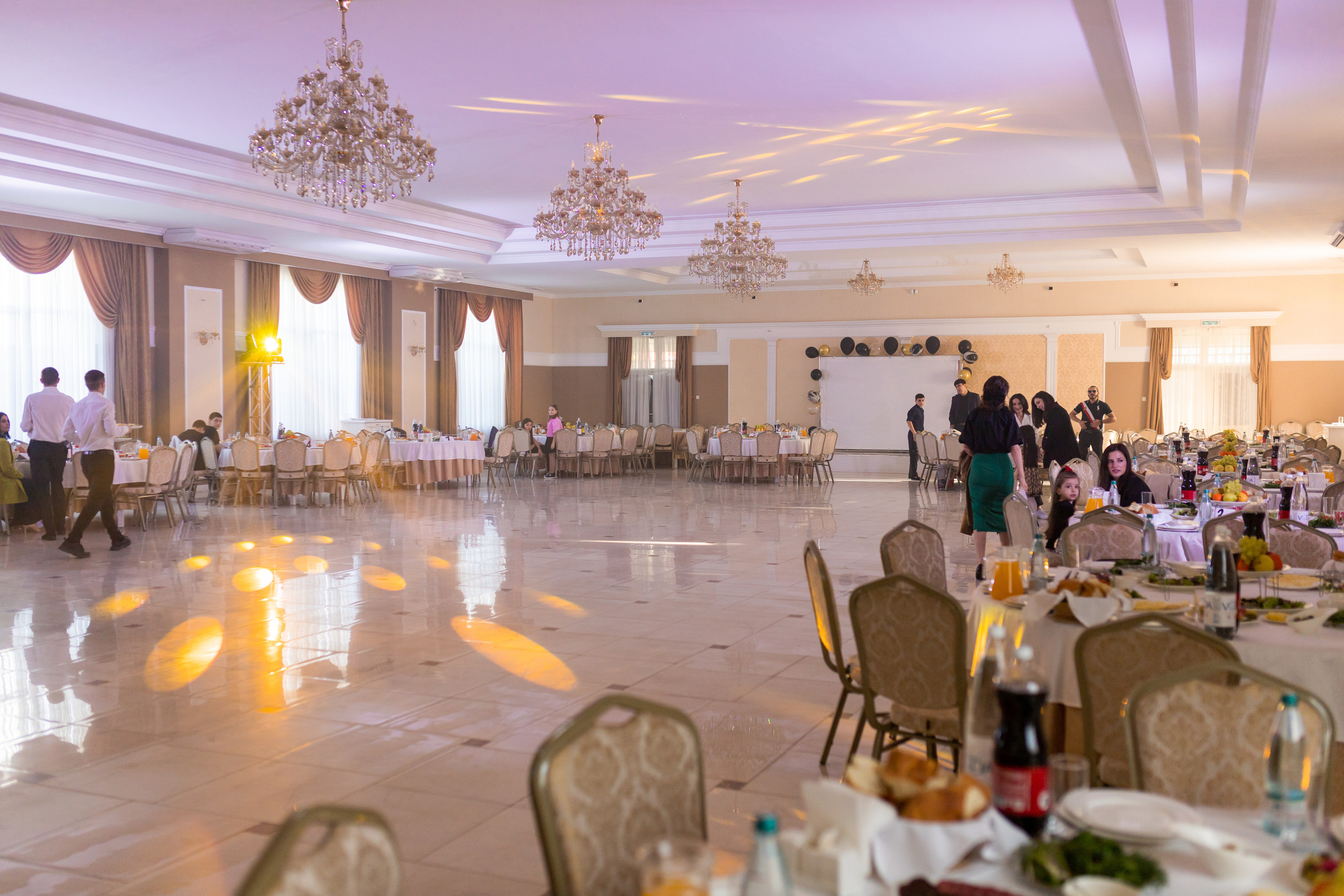 Фотограф на юбилей в городе Ростов-на-Дону. Олеся Семейская свадебный и семейный фотограф в Ростове-на-Дону