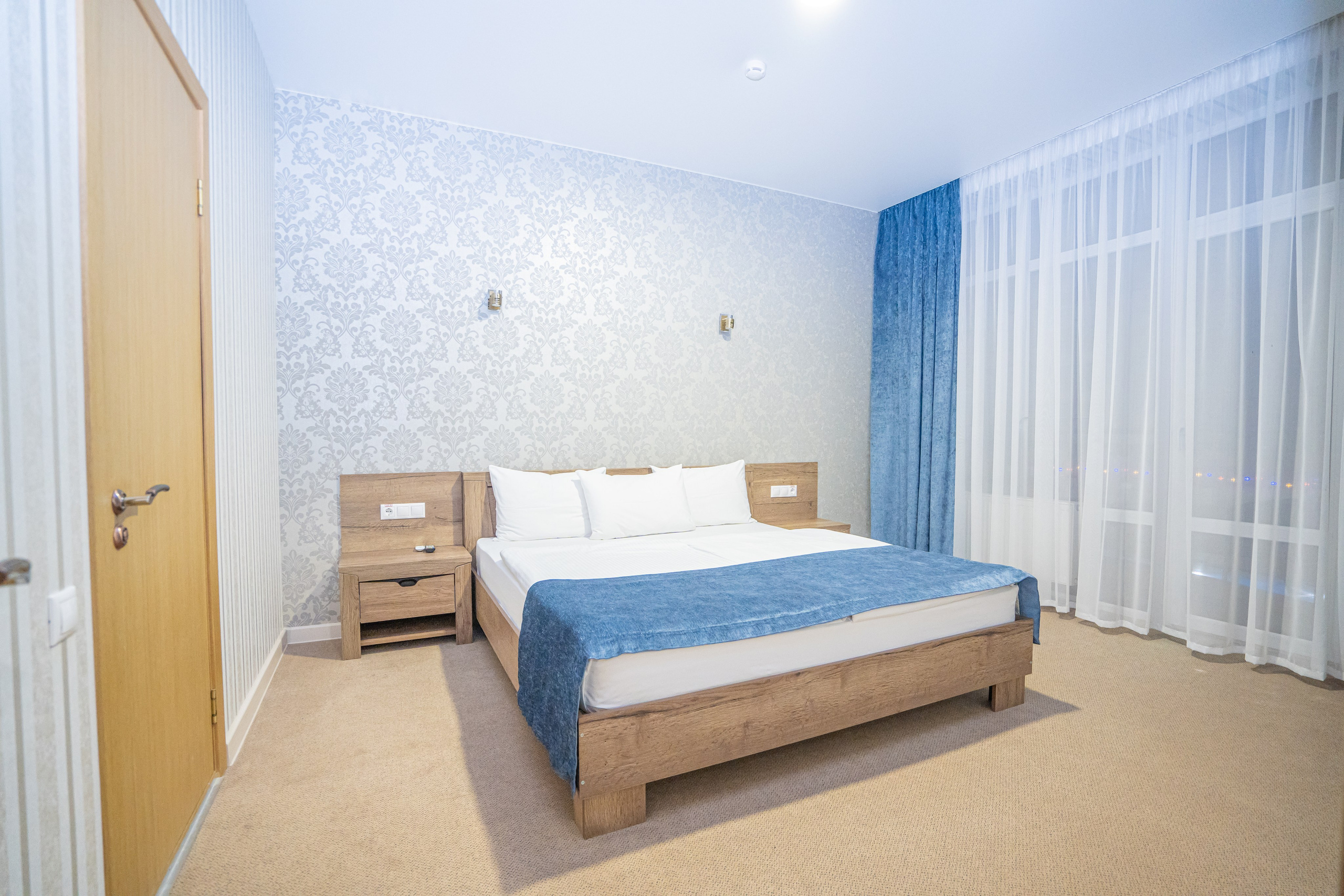 Интерьерная фотосъемка премиальных отелей Dream Hotel в Краснодаре и Анапе Профессиональная фотосъемка интерьеров отелей Dream Hotel: Красно. Шедевры для Вас! Фотограф и Видеограф в Краснодаре Пахиев Руслан