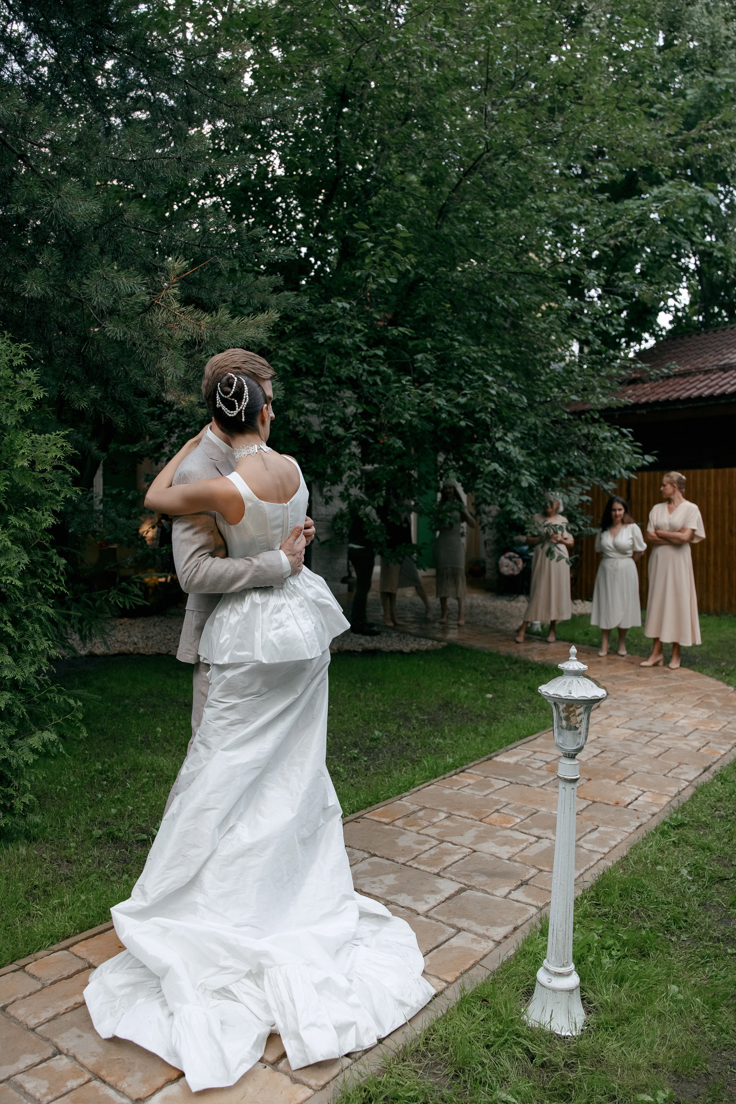 Елизавета и Евгений: итальянская романтика в подмосковных пейзажах. Свадебный фотограф Москва