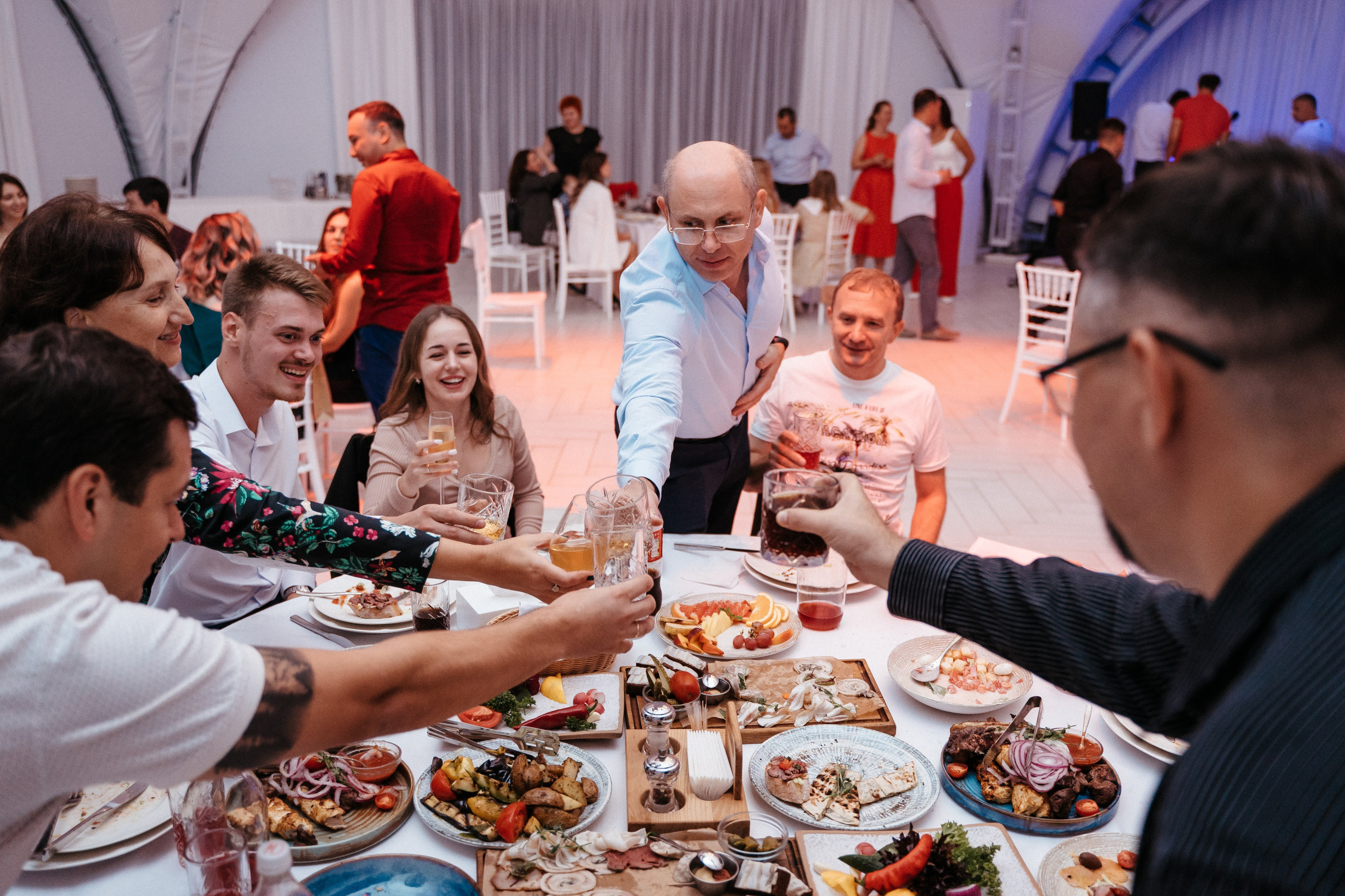 Ави Центр. Свадебный фотограф в Симферополе