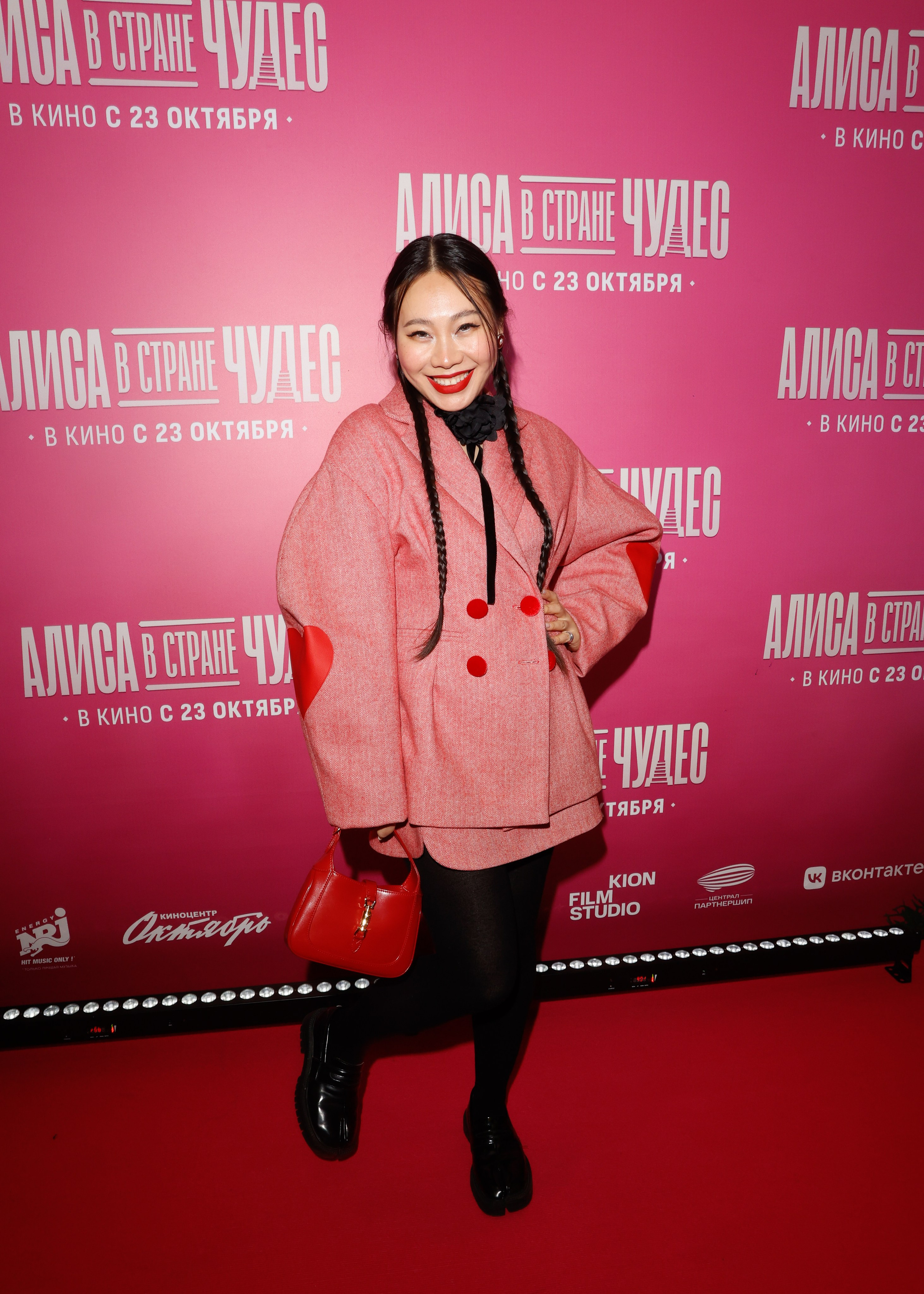 АЛИСА В СТРАНЕ ЧУДЕС. Nikolskayasecular