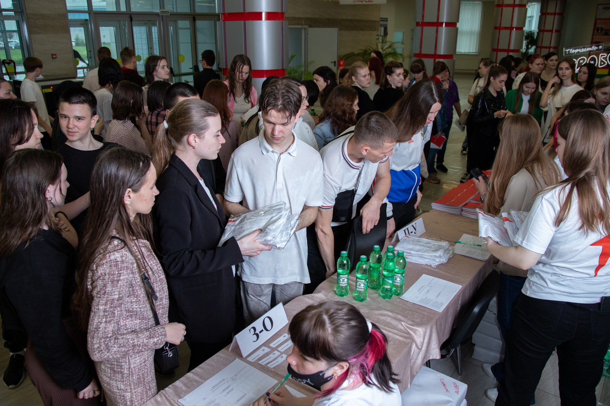 Первый фестиваль Движения Первых в Краснодаре. Репортажный, промышленный и маркетплейс-фотограф Дмитрий Чернат