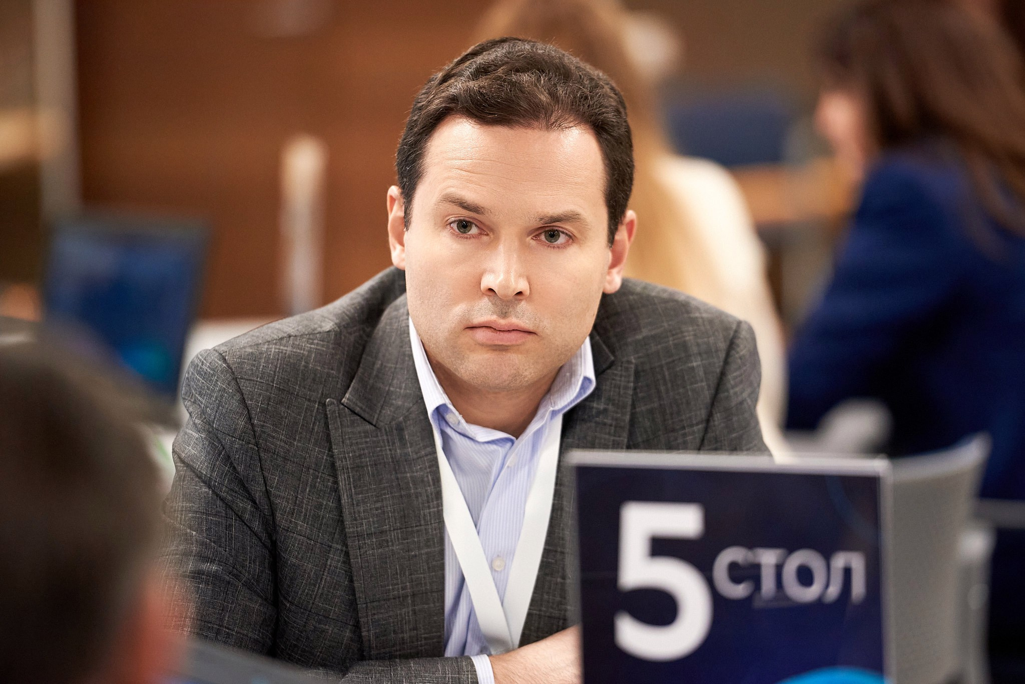 Дизайн-сессия ИИ трансформации Санкт-Петербурга. Иван Ступа, репортажный фотограф в Санкт-Петербурге и Ленинградской области