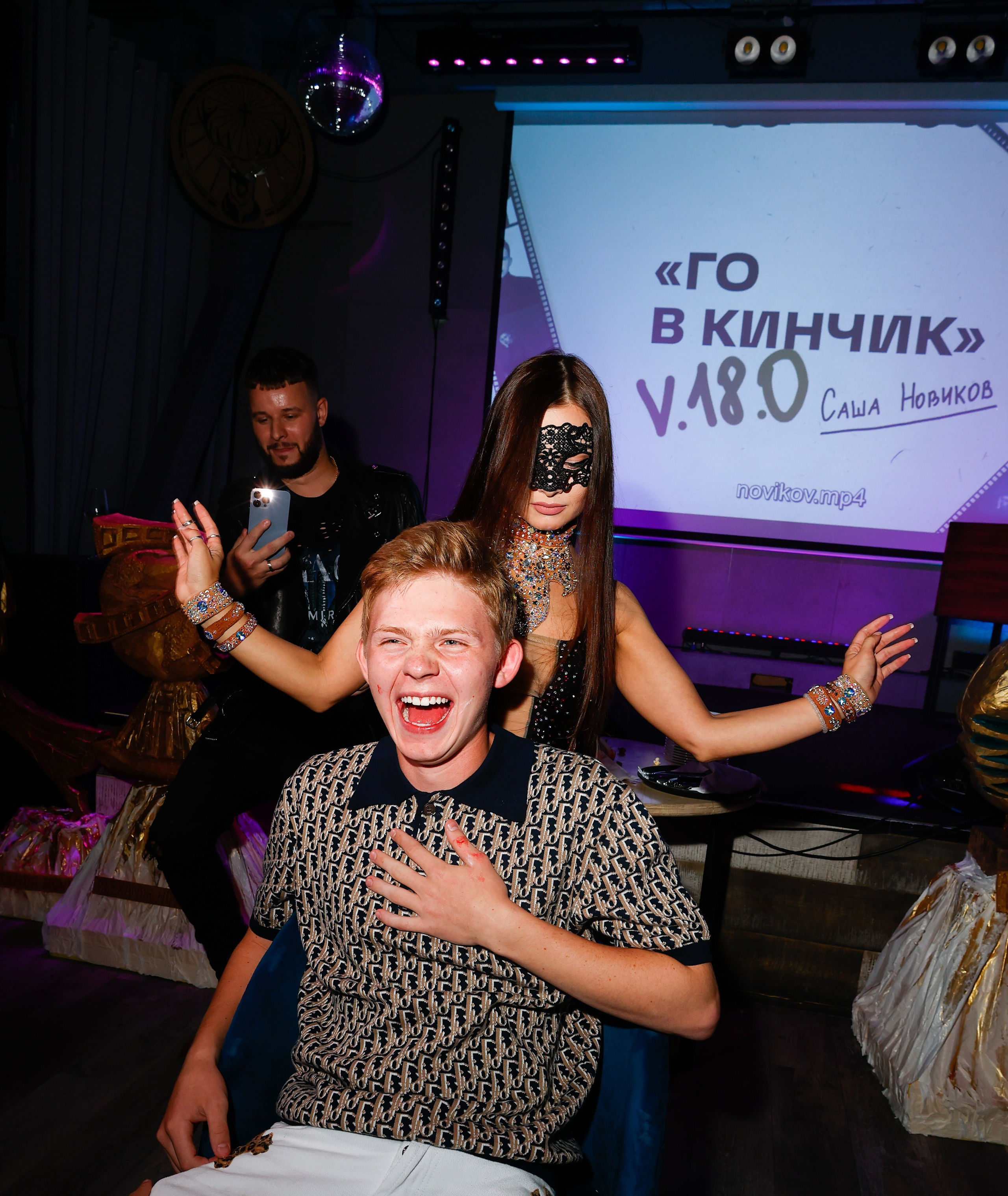 САША НОВИКОВ. Nikolskayasecular