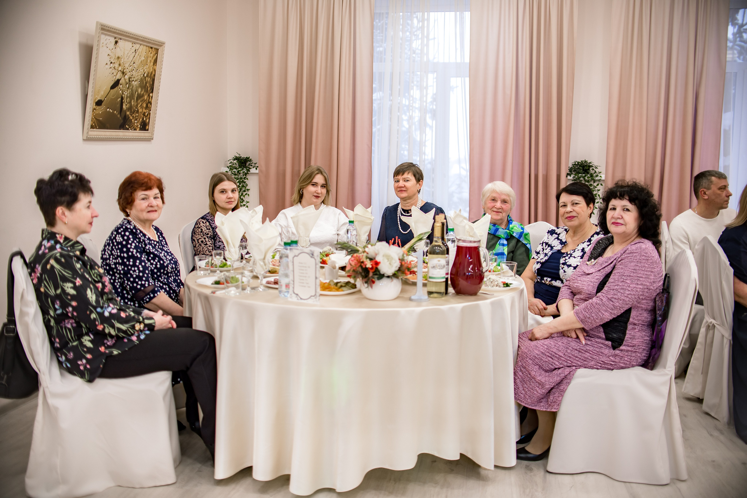 Фотограф на юбилей. Фотограф Макс Огурцов в Нижнем Новгороде