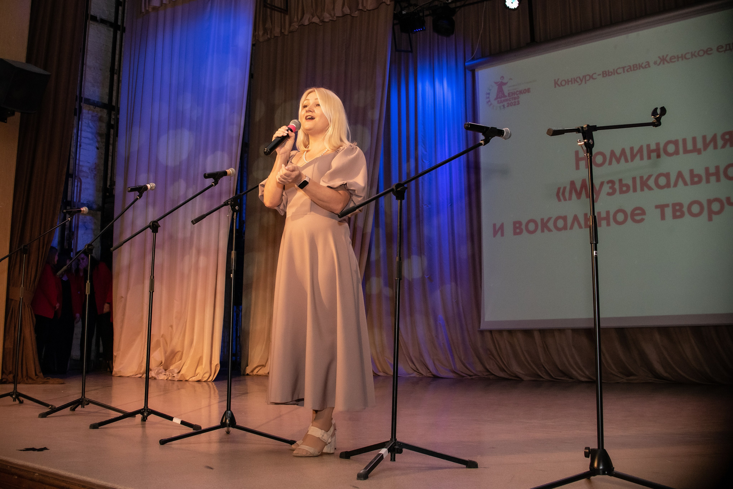 Репортажный фотограф на коцерт. Фотограф Макс Огурцов в Нижнем Новгороде