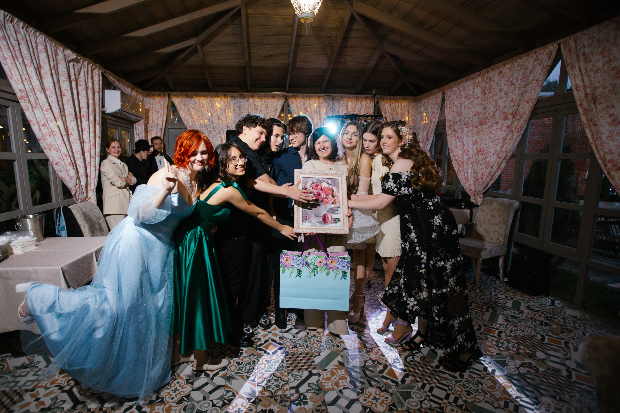 11 класс, ресторан «Шодо»