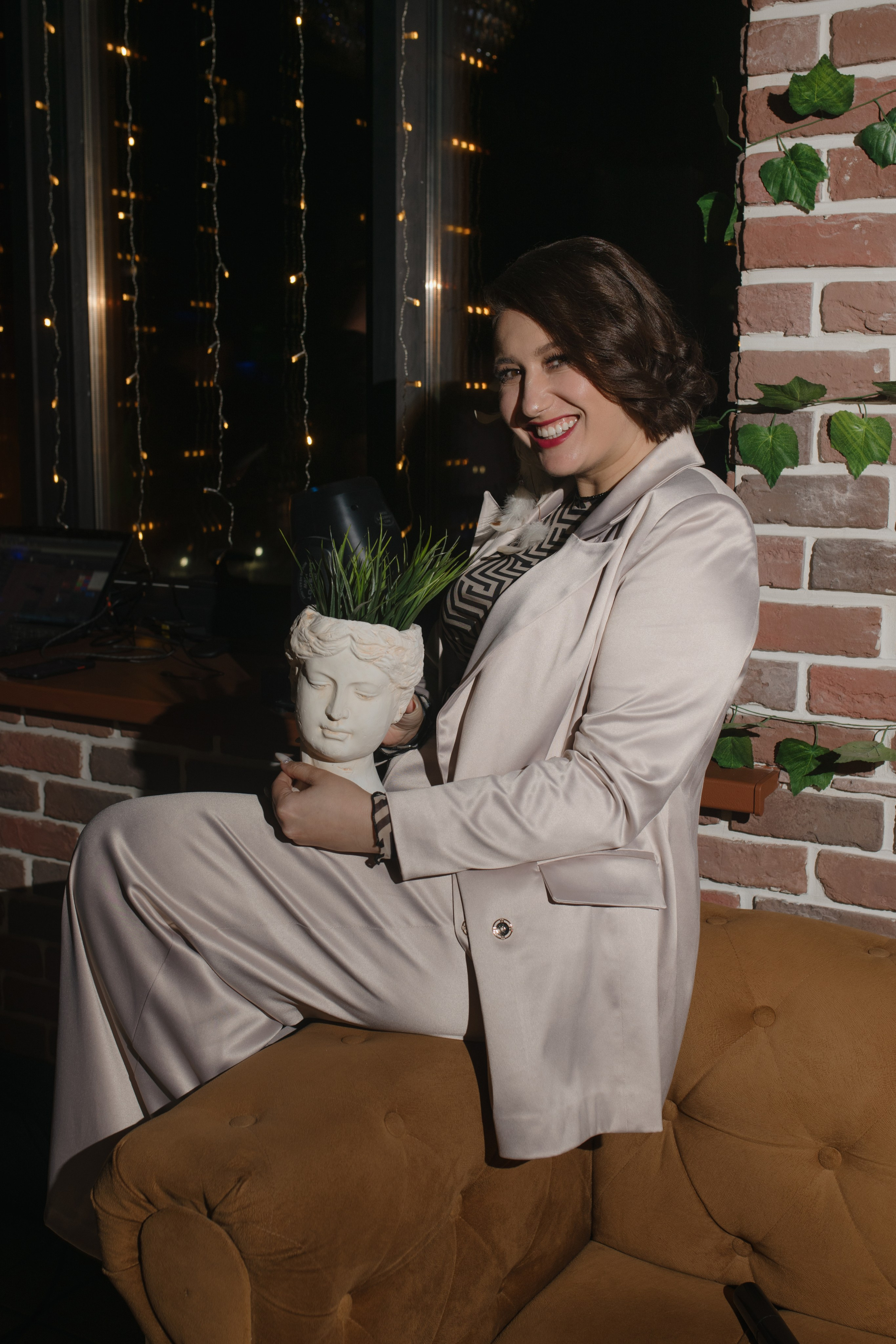 День рождения Томы — Let`s Talk Bar. Свадебный фотограф Екатеринбург/Челябинск — Любовь Волохова