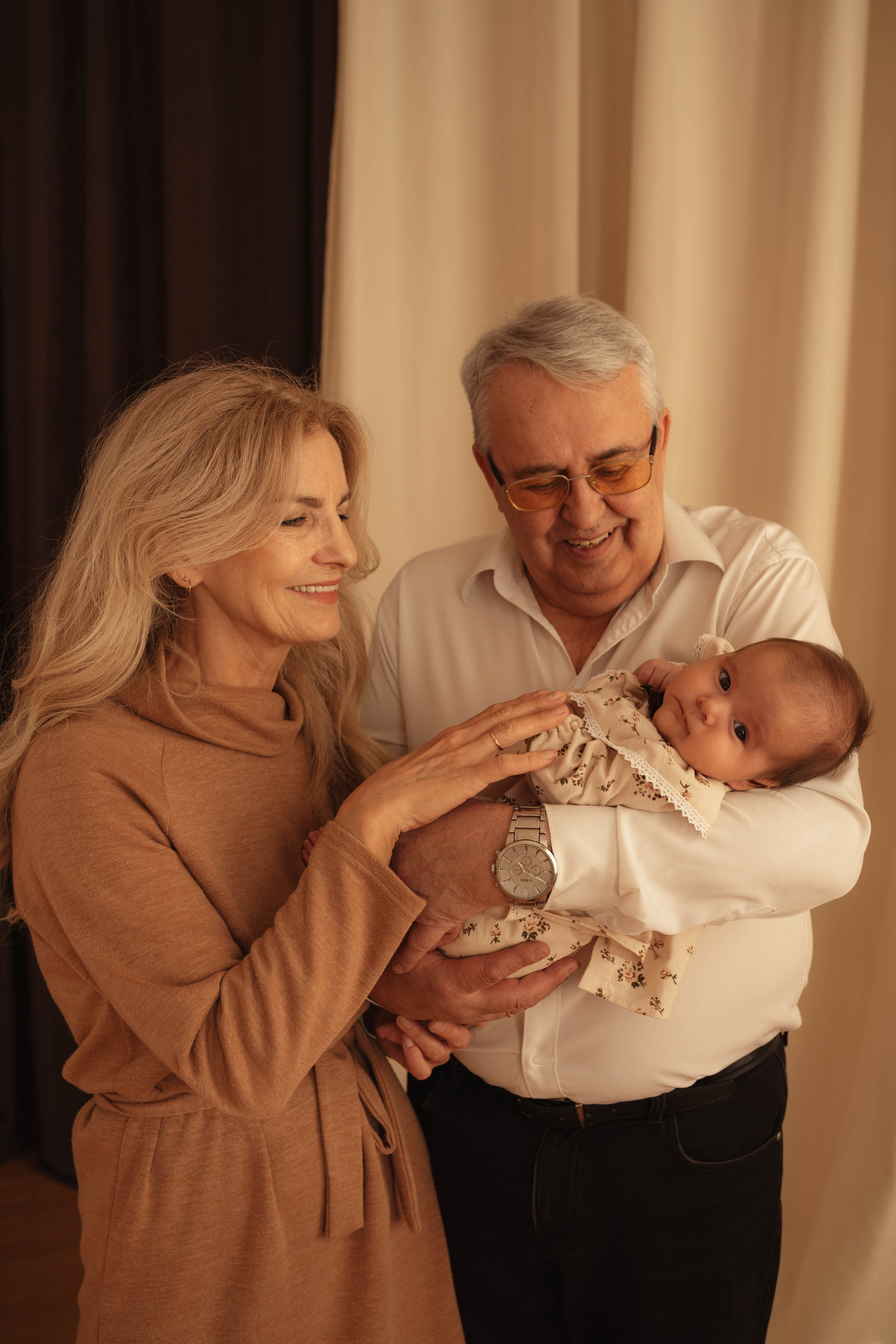 Аврора и ее семья. Фотограф в Новосибирске Диана Ильиных